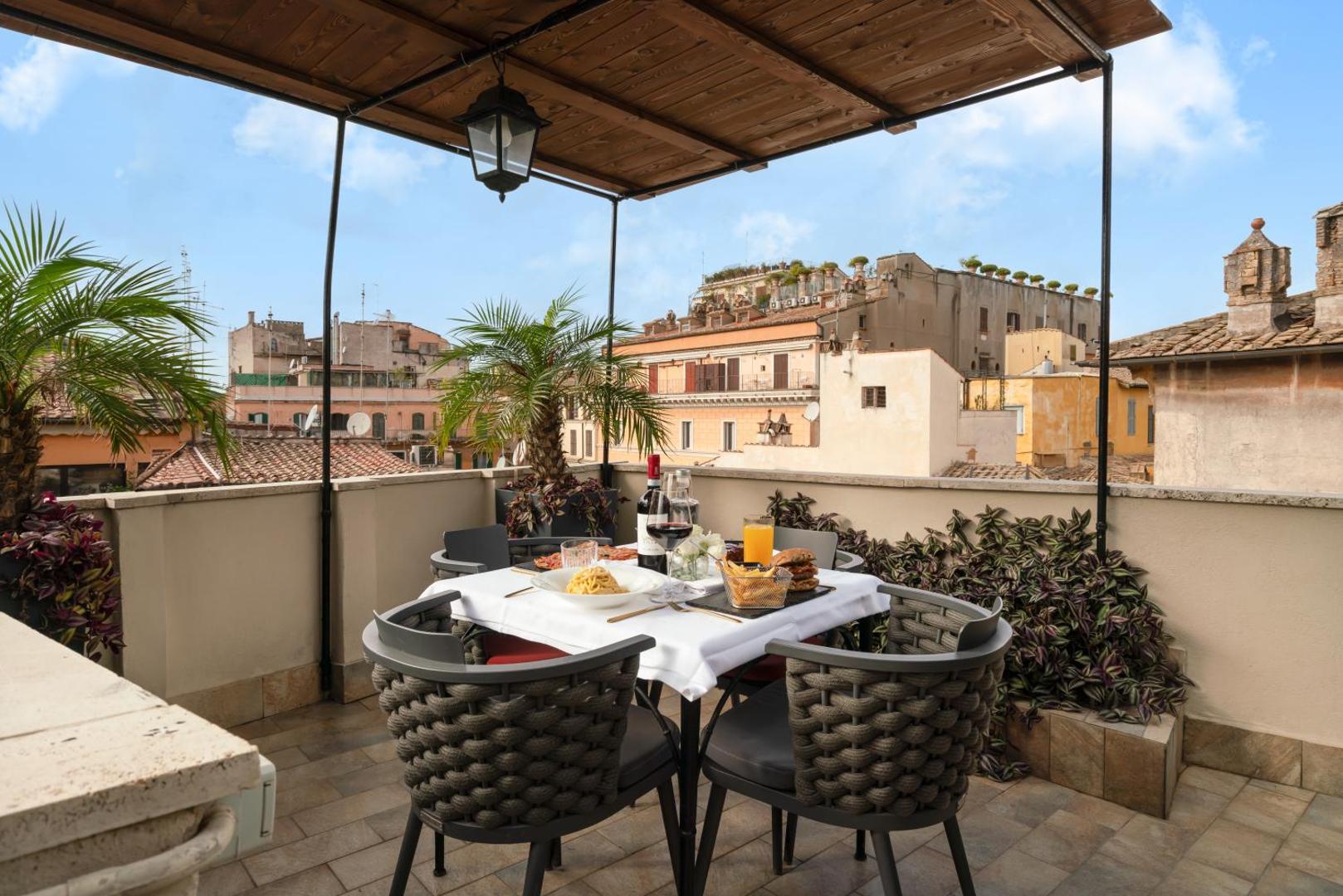 Antico Albergo del Sole al Pantheon Antico Albergo del Sole al Pantheon