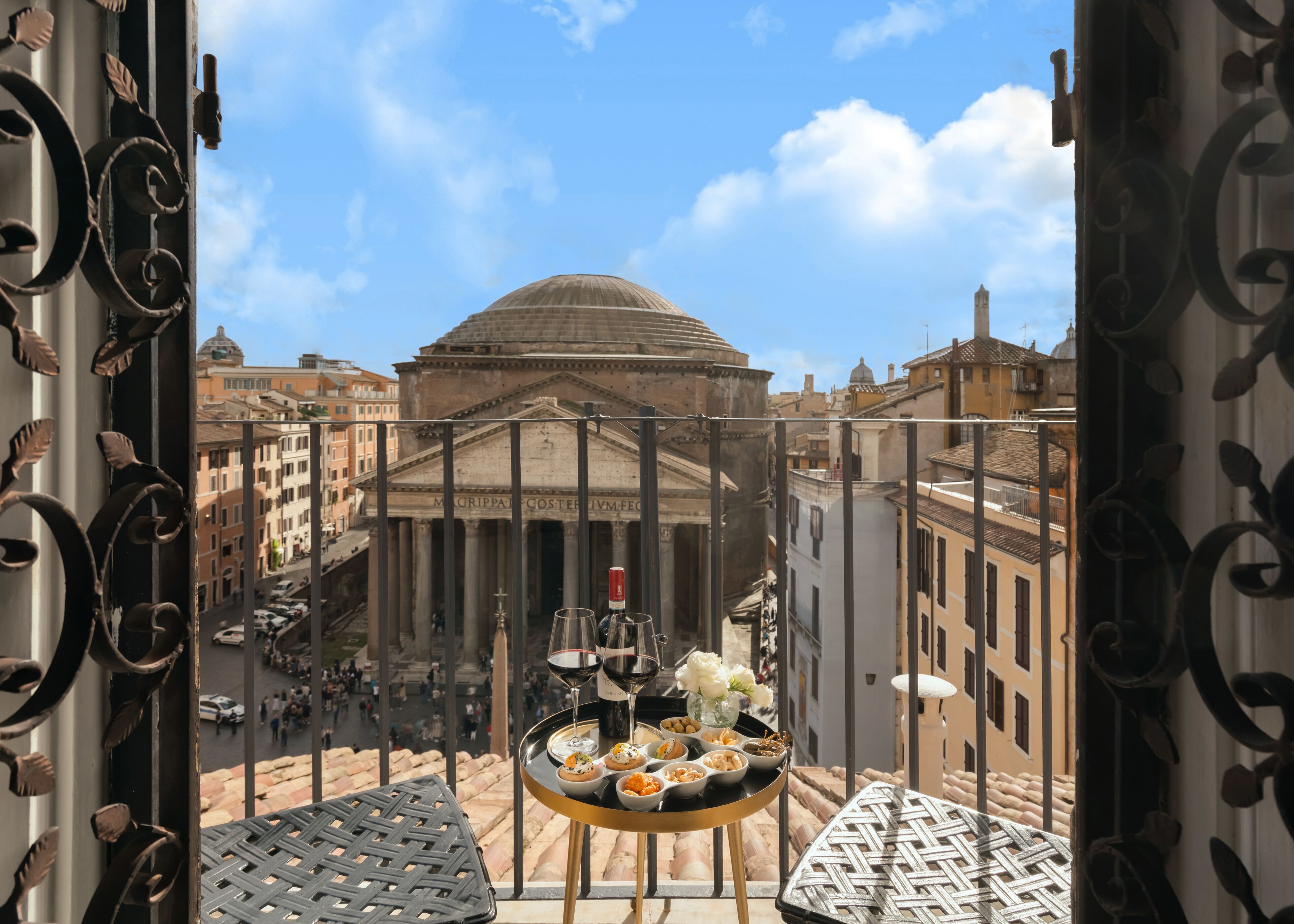 Antico Albergo del Sole al Pantheon Antico Albergo del Sole al Pantheon