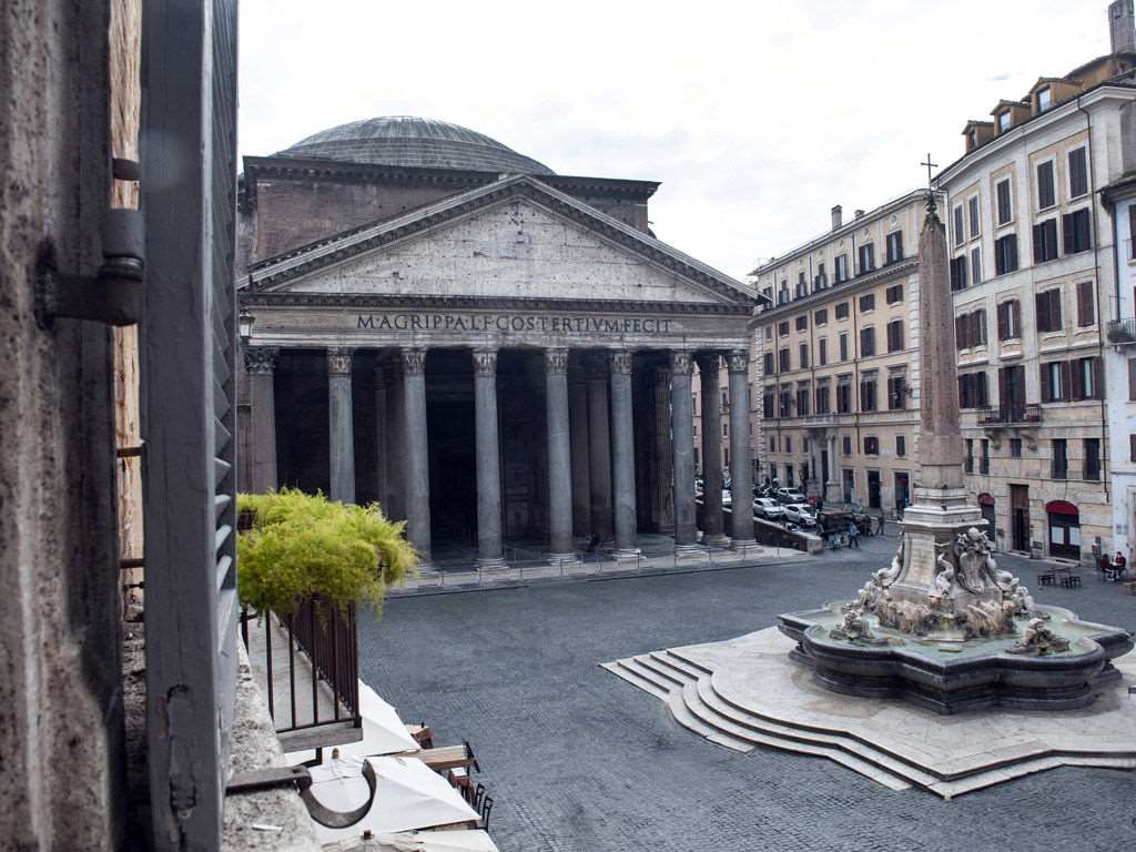 Antico Albergo del Sole al Pantheon Antico Albergo del Sole al Pantheon