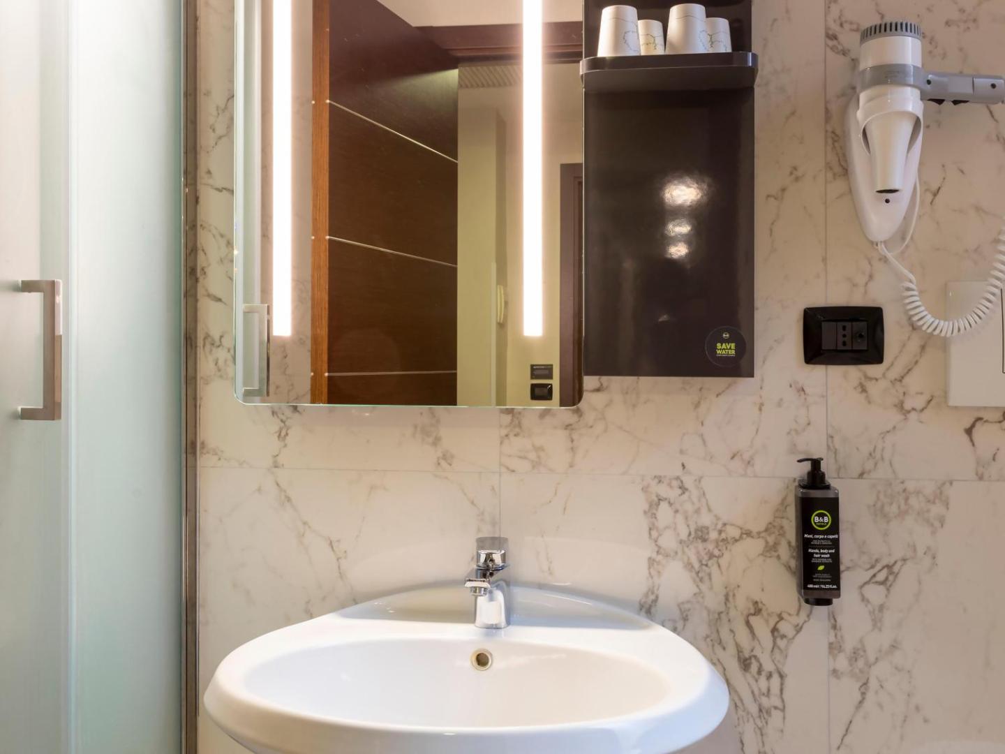 B&B Hotel Roma Trastevere B&B Hotel Roma Trastevere