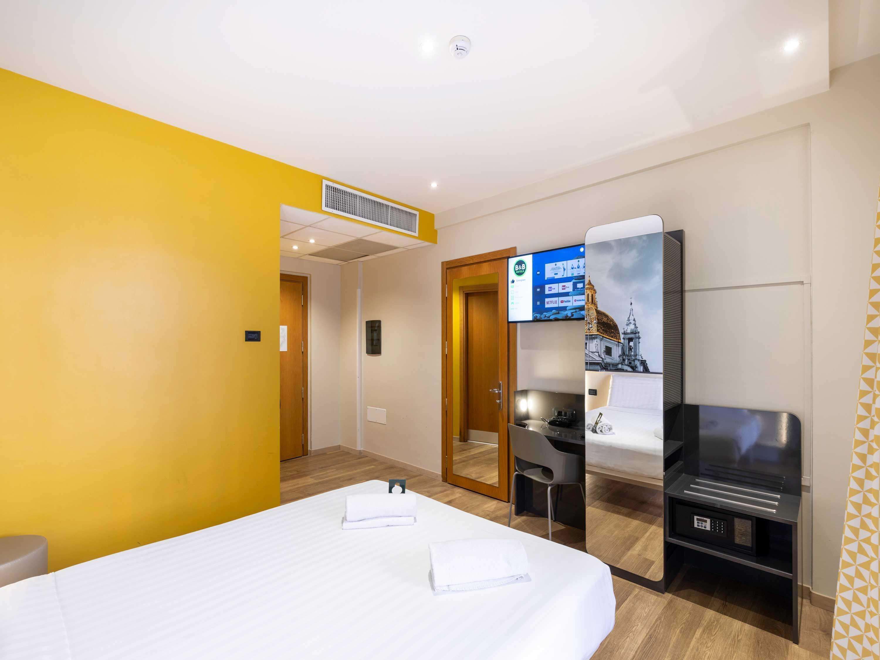 B&B HOTEL Roma Tuscolana San Giovanni B&B HOTEL Roma Tuscolana San Giovanni