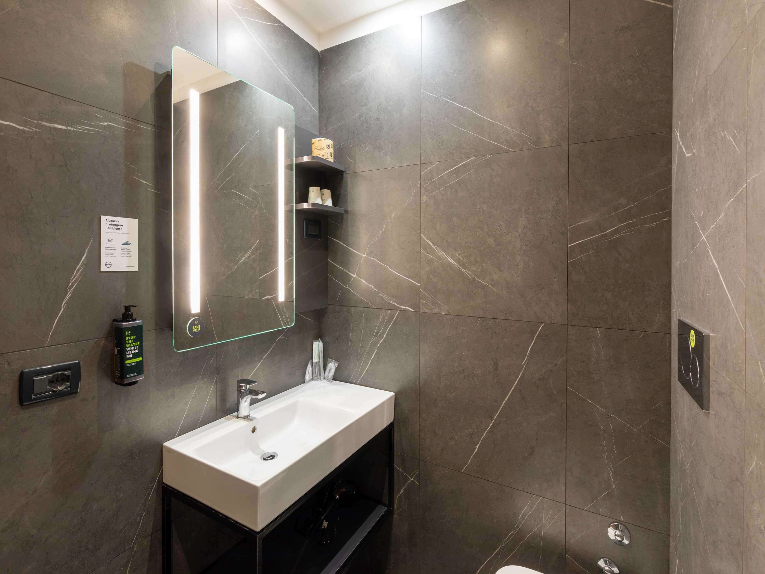 B&B HOTEL Roma Tuscolana San Giovanni B&B HOTEL Roma Tuscolana San Giovanni