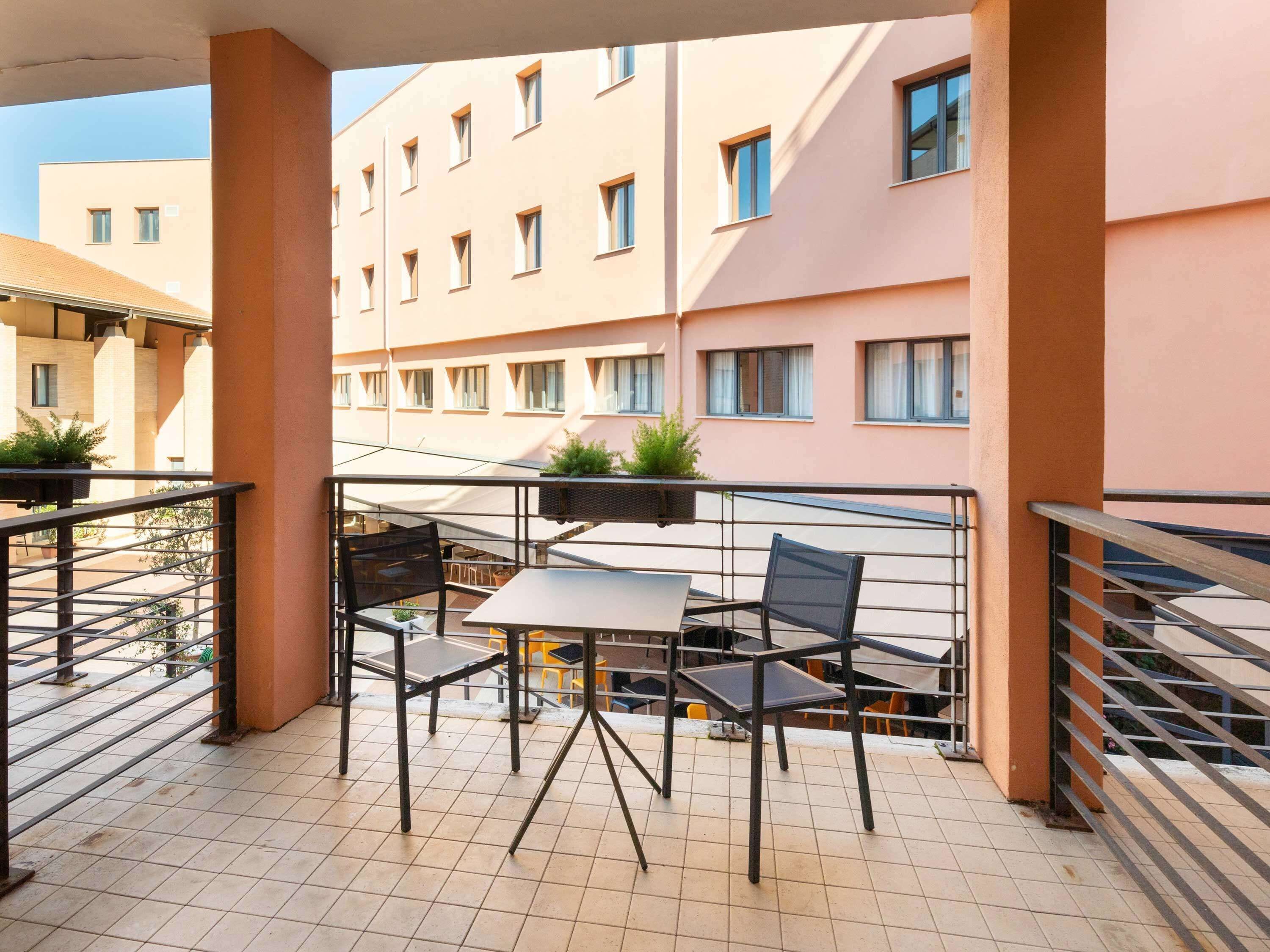 B&B HOTEL Roma Tuscolana San Giovanni B&B HOTEL Roma Tuscolana San Giovanni