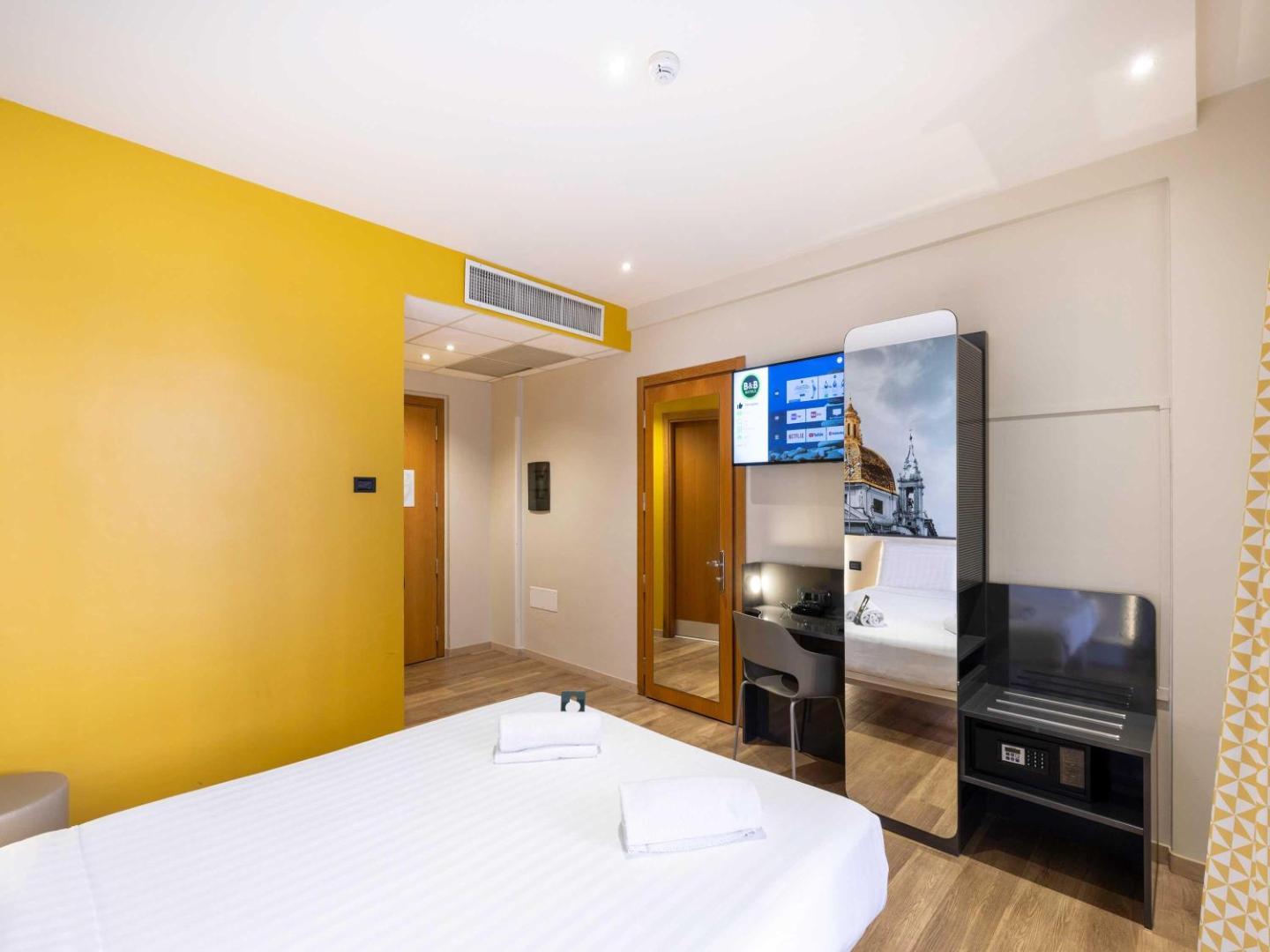 B&B HOTEL Roma Tuscolana San Giovanni B&B HOTEL Roma Tuscolana San Giovanni