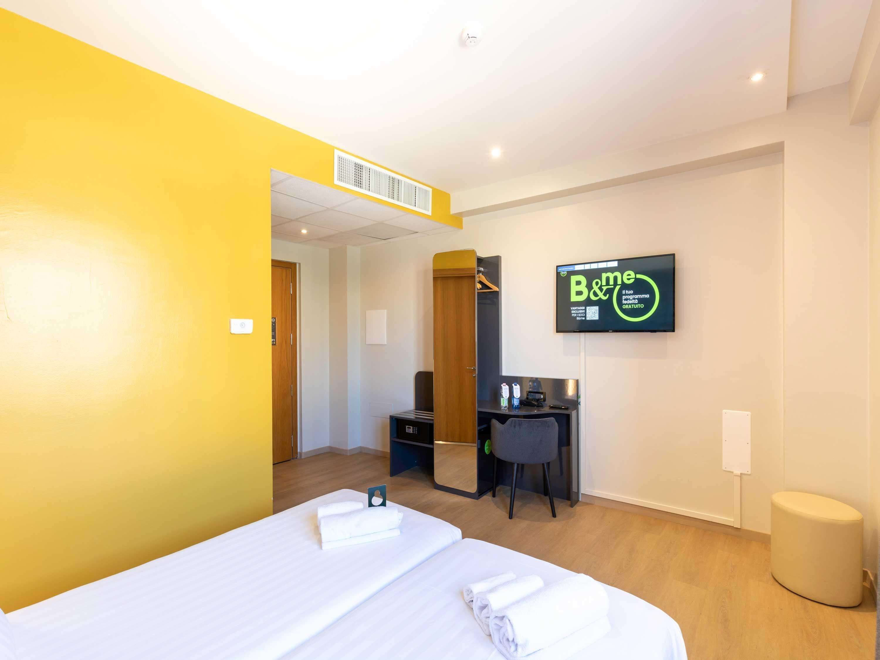 B&B HOTEL Roma Tuscolana San Giovanni B&B HOTEL Roma Tuscolana San Giovanni