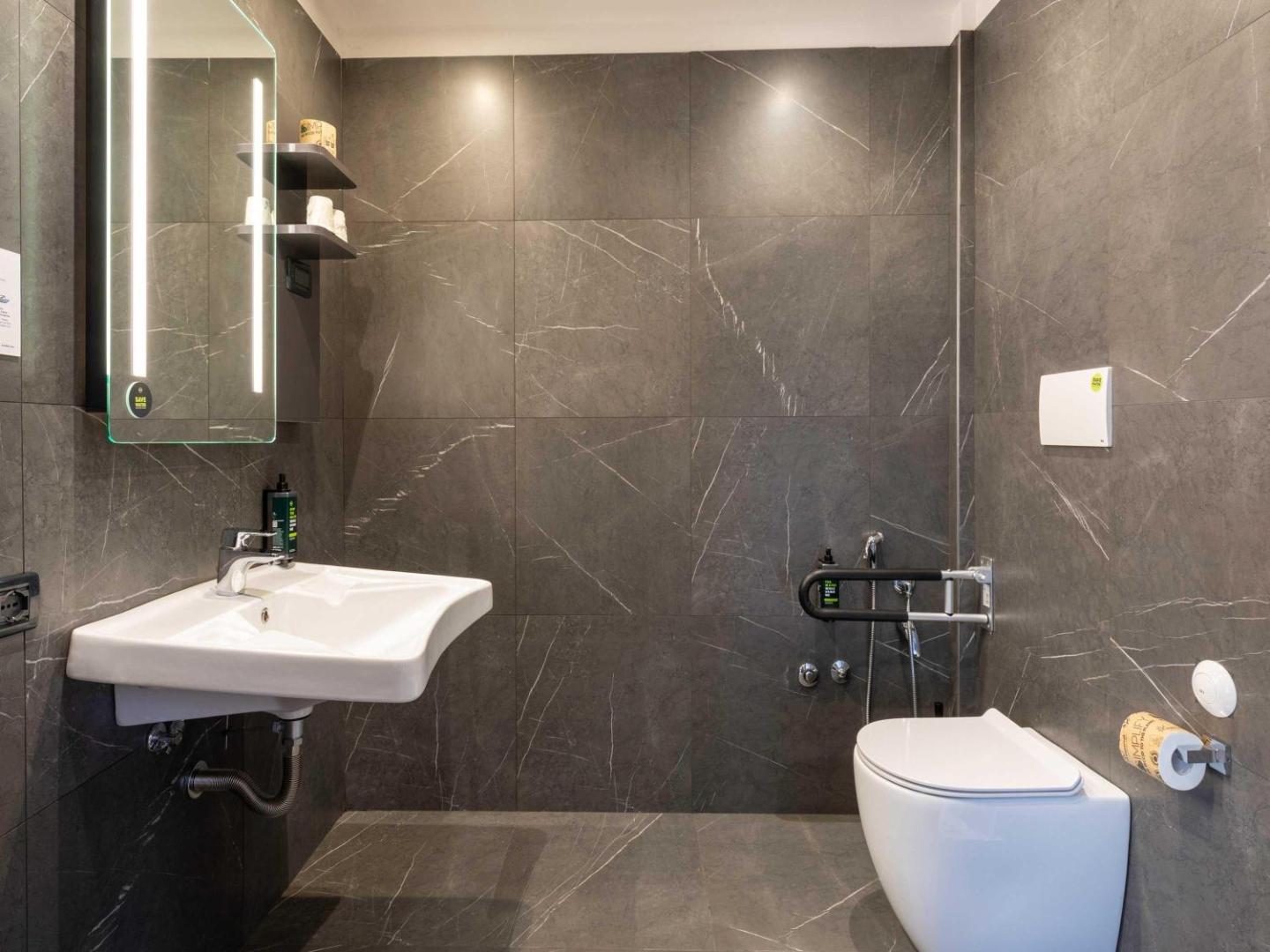 B&B HOTEL Roma Tuscolana San Giovanni B&B HOTEL Roma Tuscolana San Giovanni