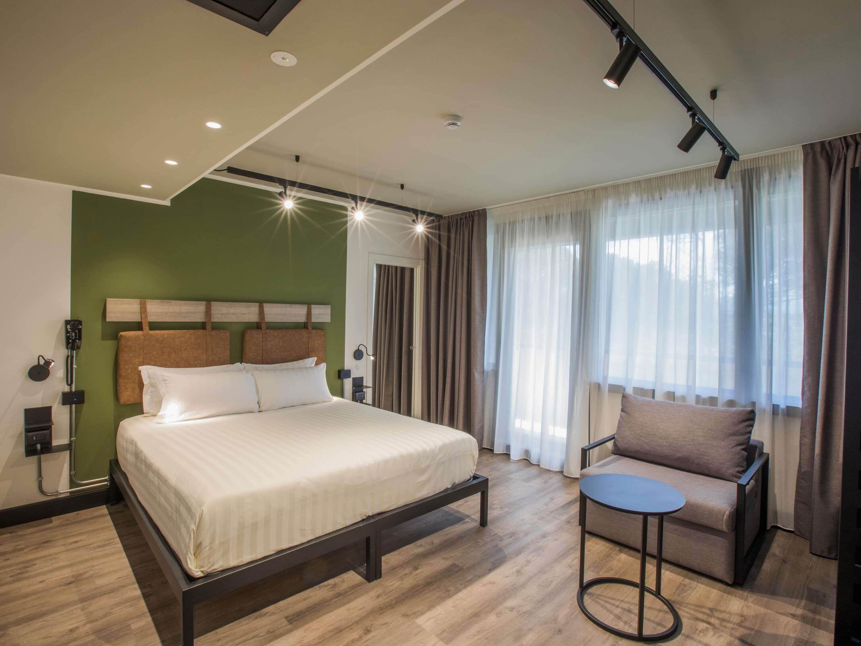 Mercure Roma Cinecittà