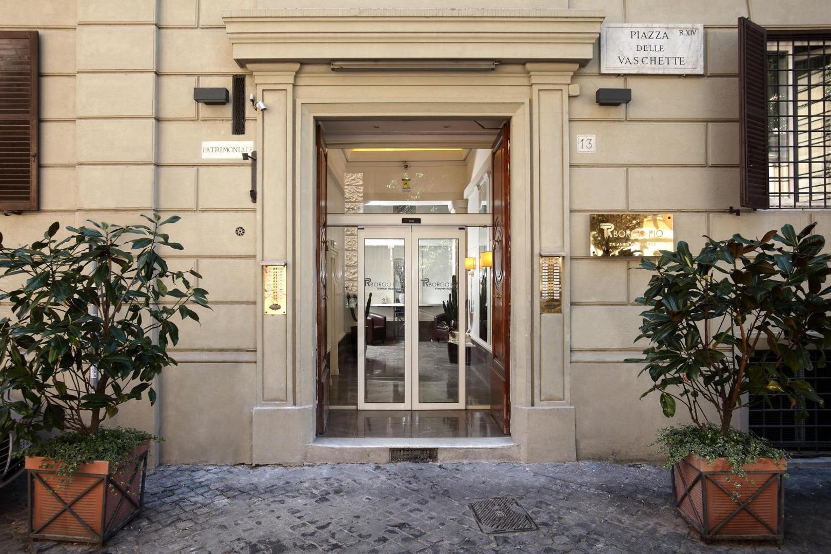 Trianon Residence Borgo Pio Trianon Residence Borgo Pio