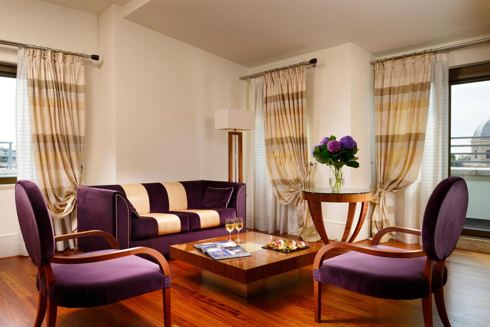 UNAHOTELS Decò Roma