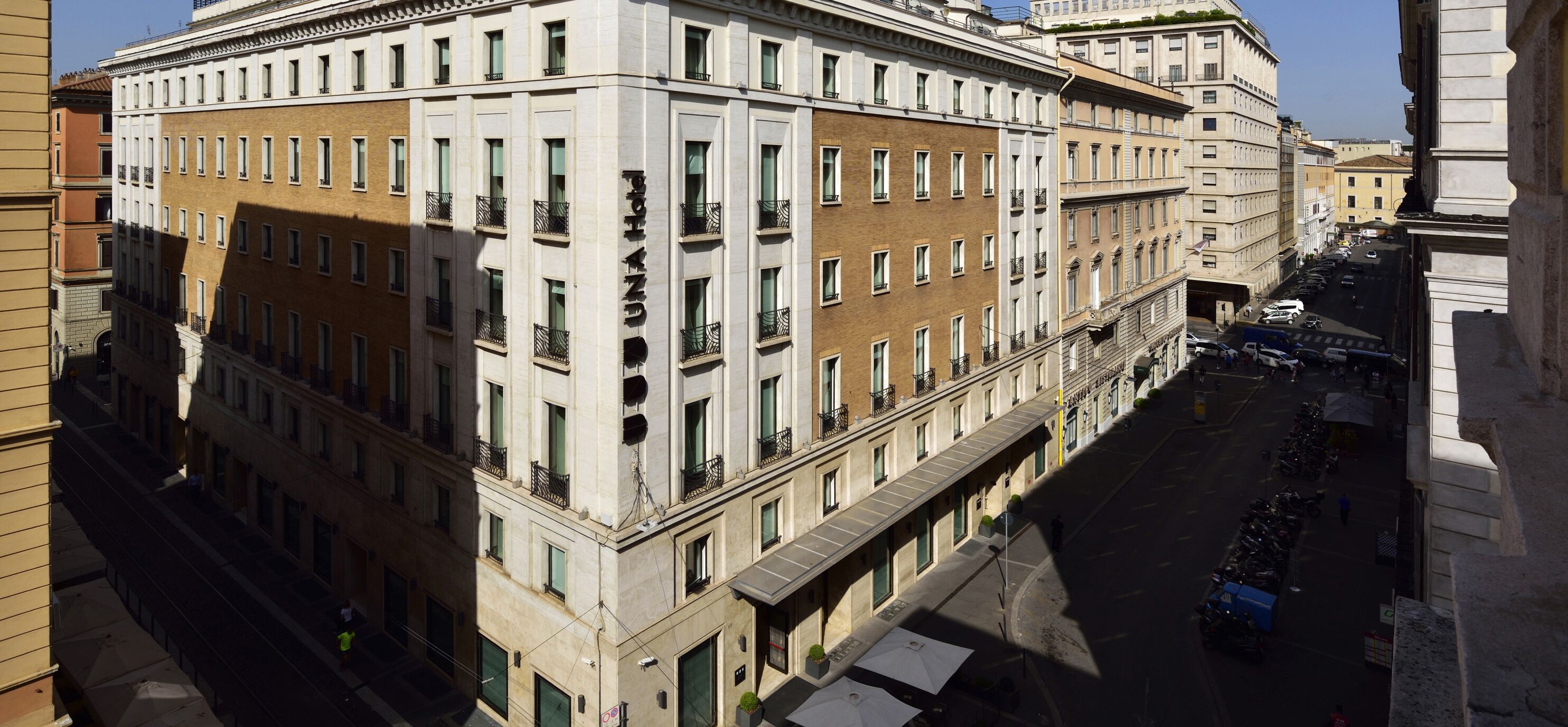 UNAHOTELS Decò Roma