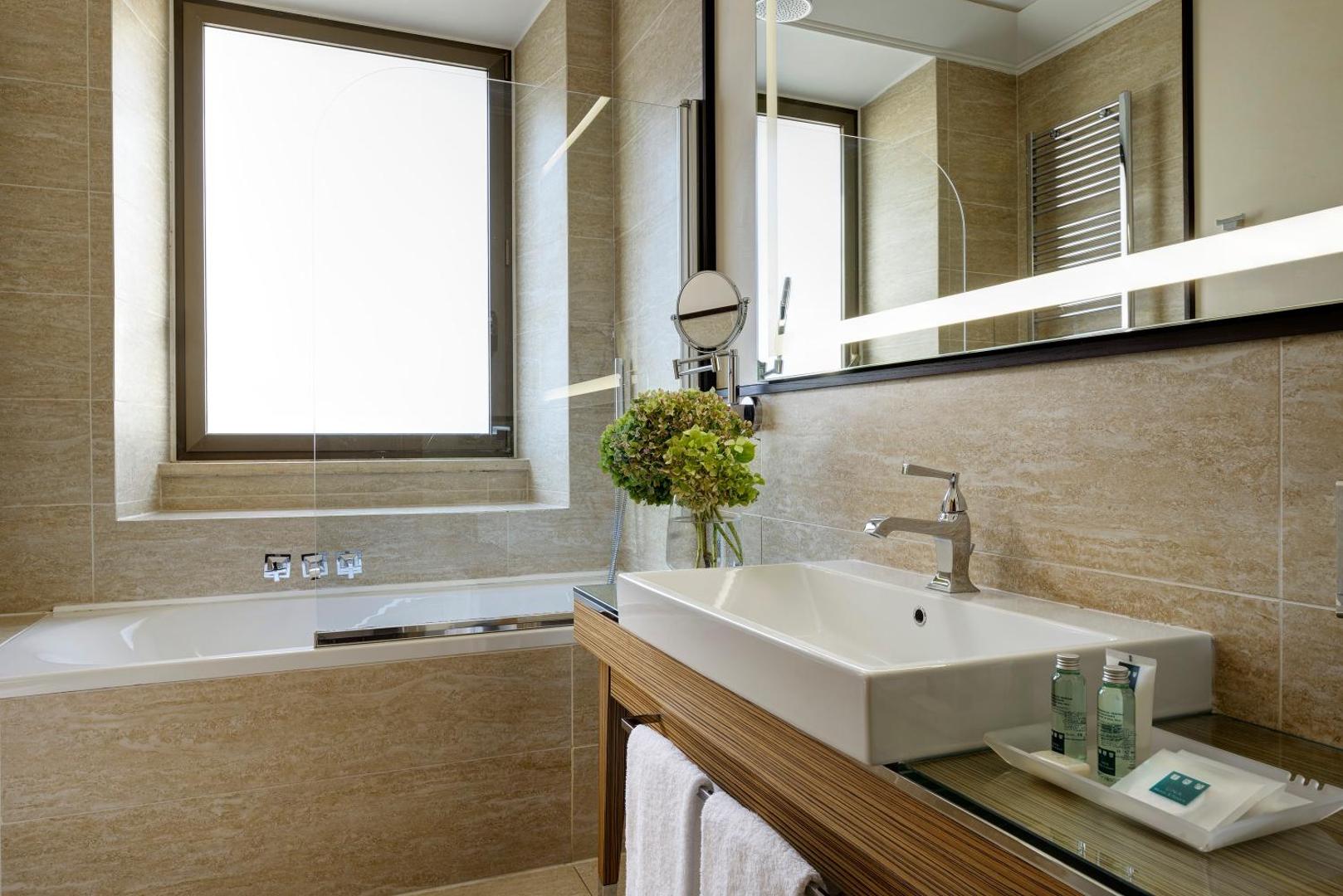 UNAHOTELS Decò Roma