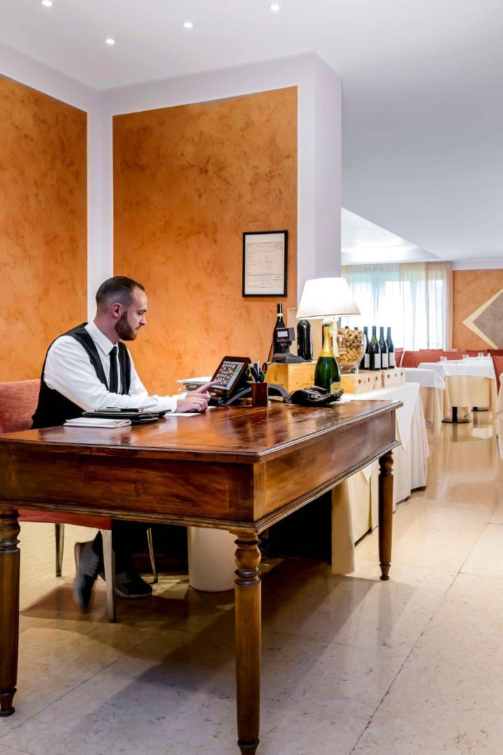 Best Western Hotel Cavalieri della Corona Best Western Hotel Cavalieri della Corona