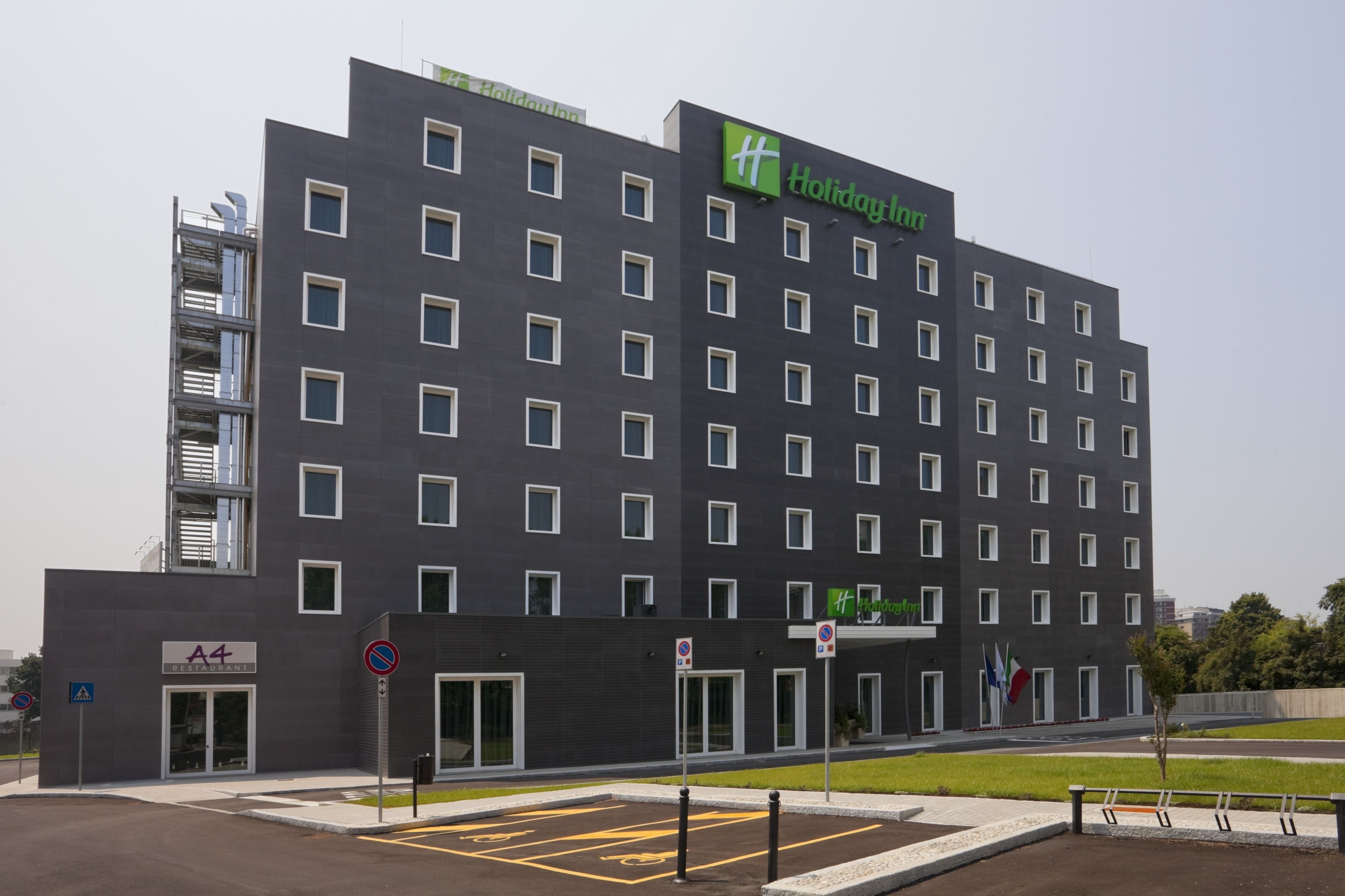 Holiday Inn Milan Nord - Zara