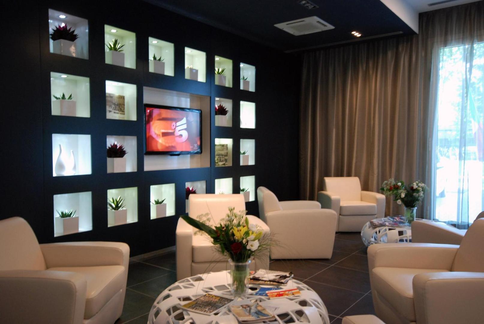 Holiday Inn Milan Nord - Zara