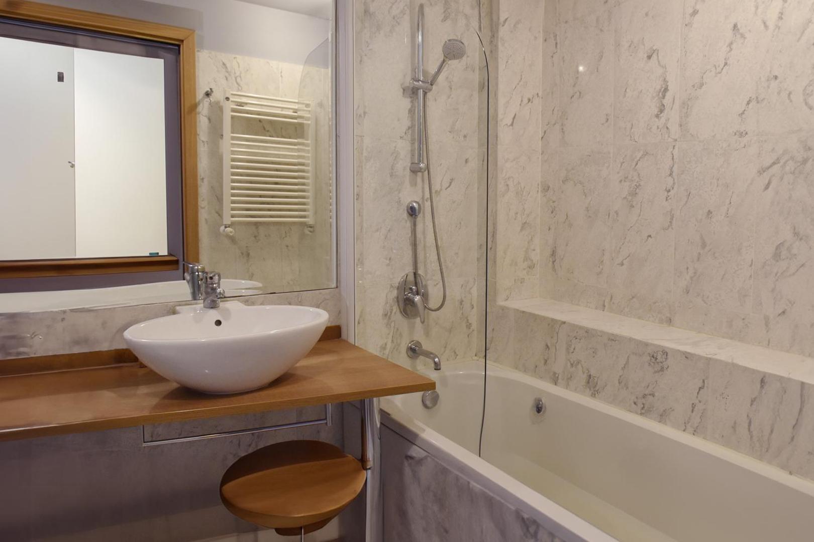 B&B HOTEL Milano Cologno Studios B&B HOTEL Milano Cologno Studios