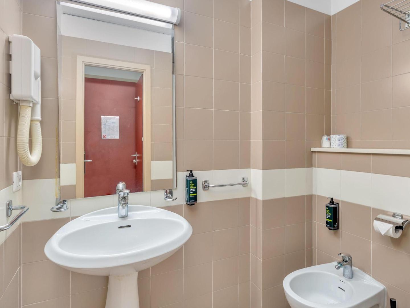 B&B Hotel Milano Ornato B&B Hotel Milano Ornato