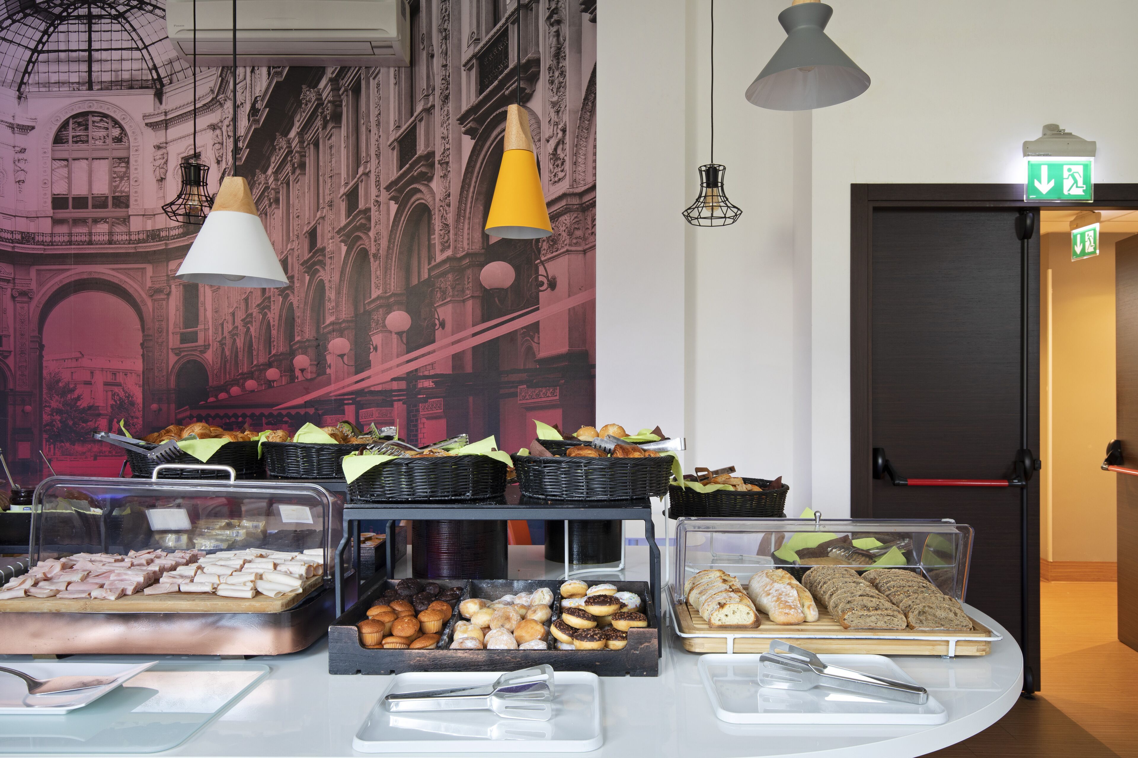 B&B Hotel MILANO Sant'Ambrogio B&B Hotel MILANO Sant'Ambrogio