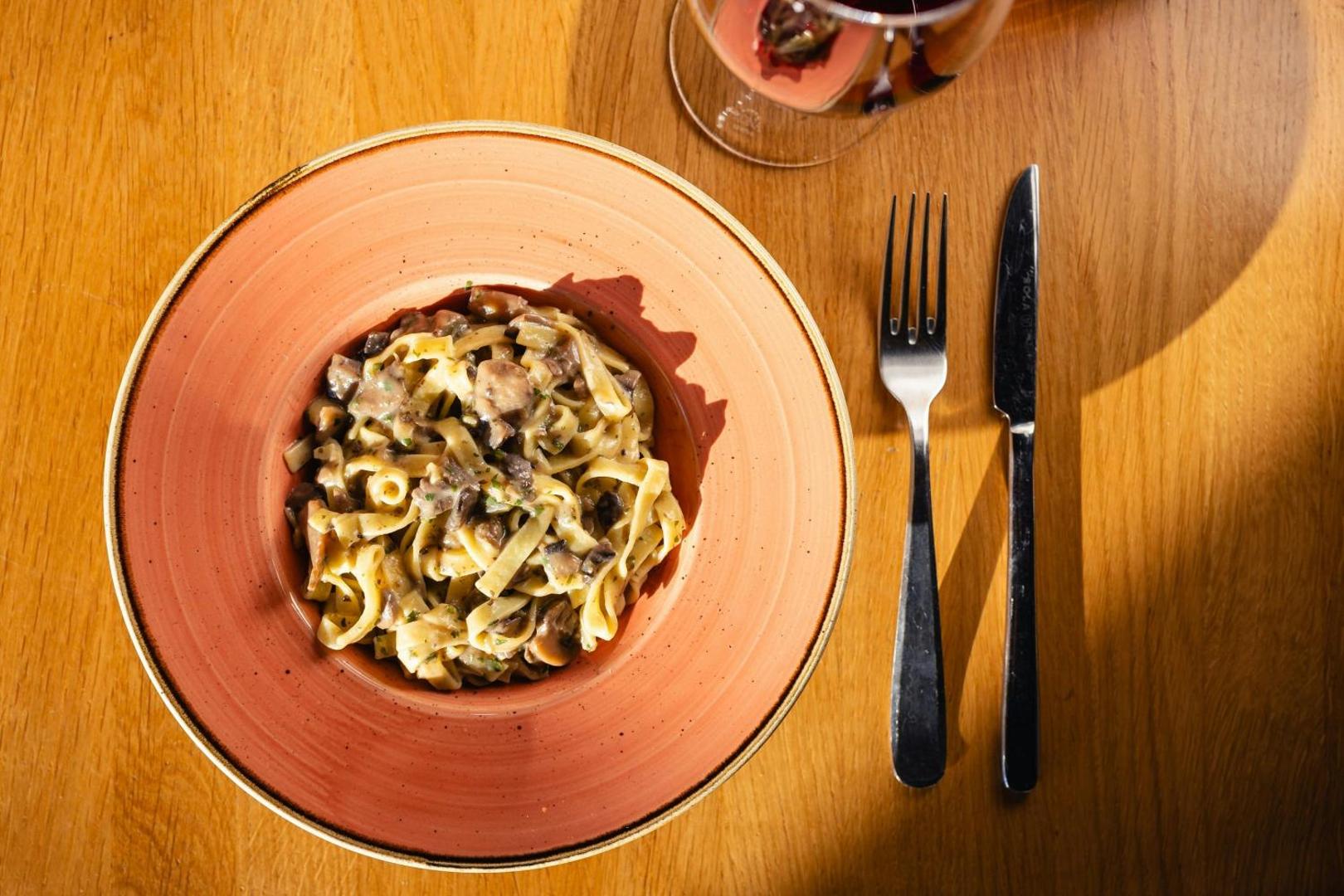 Moxy Milan Linate Airport Moxy Milan Linate Airport