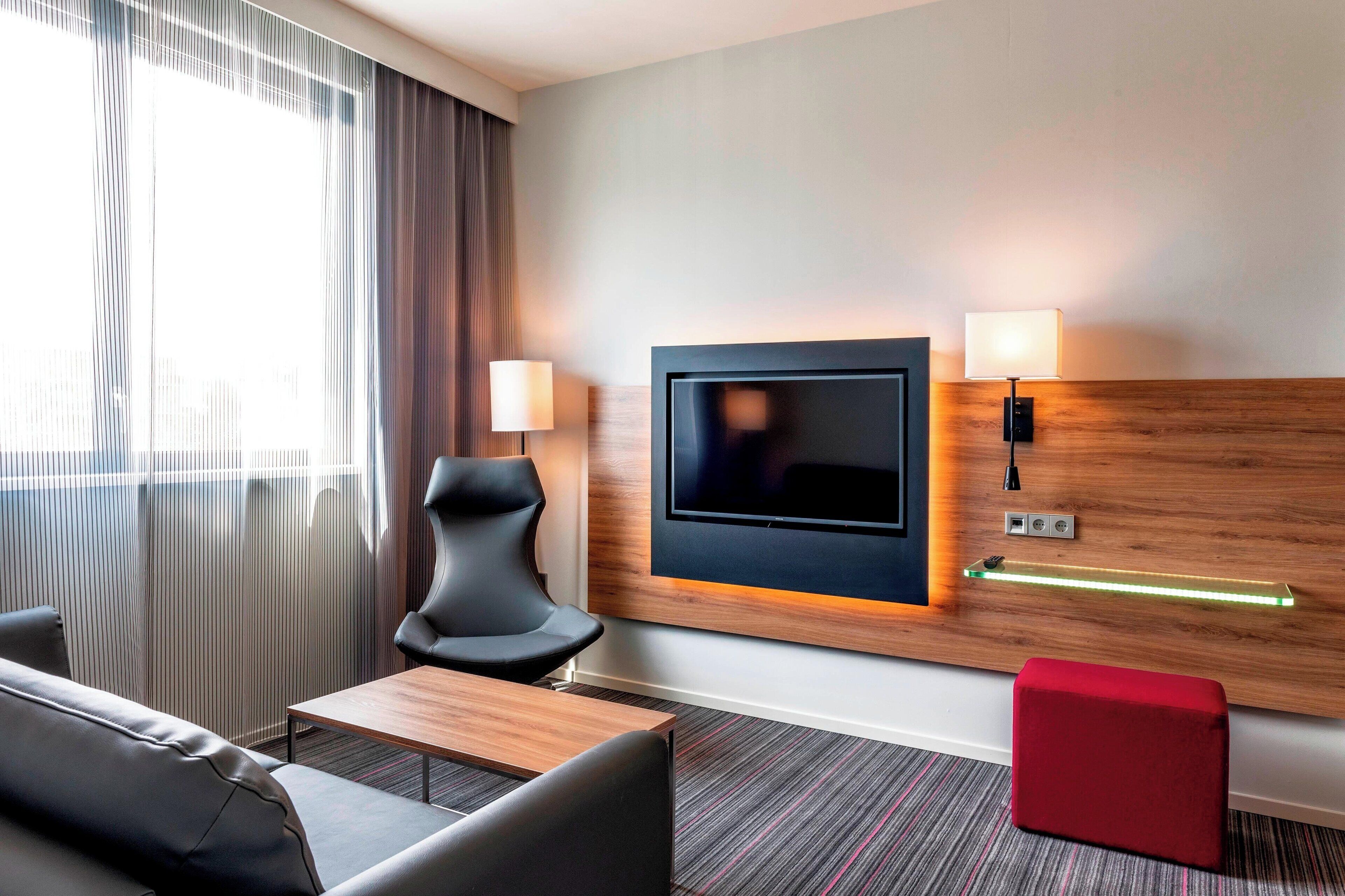 Moxy Milan Linate Airport Moxy Milan Linate Airport