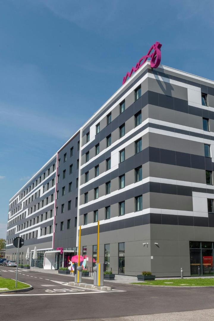 Moxy Milan Linate Airport Moxy Milan Linate Airport