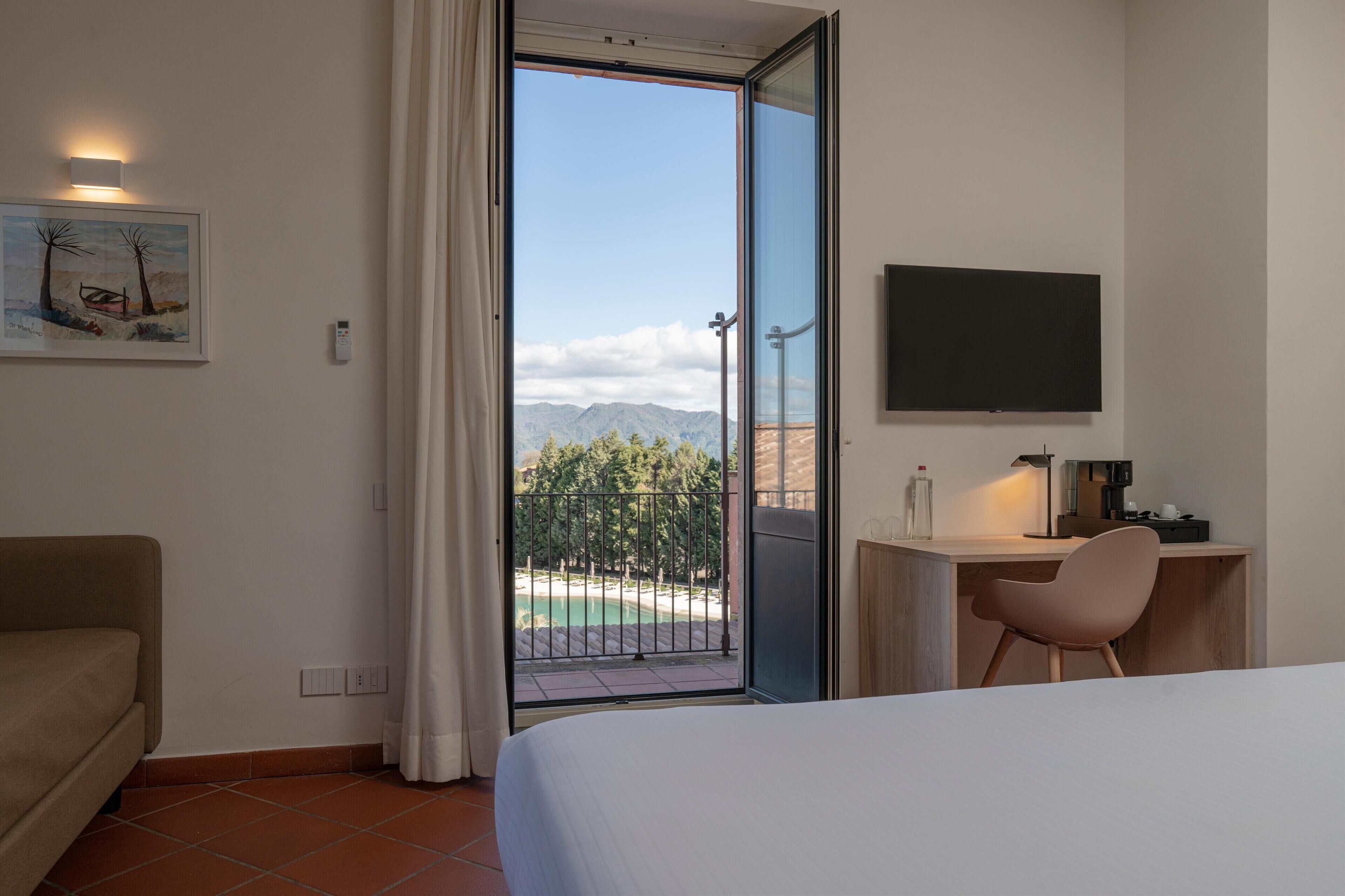 Picciolo Etna Golf Resort & Spa, Curio Collection by Hilton