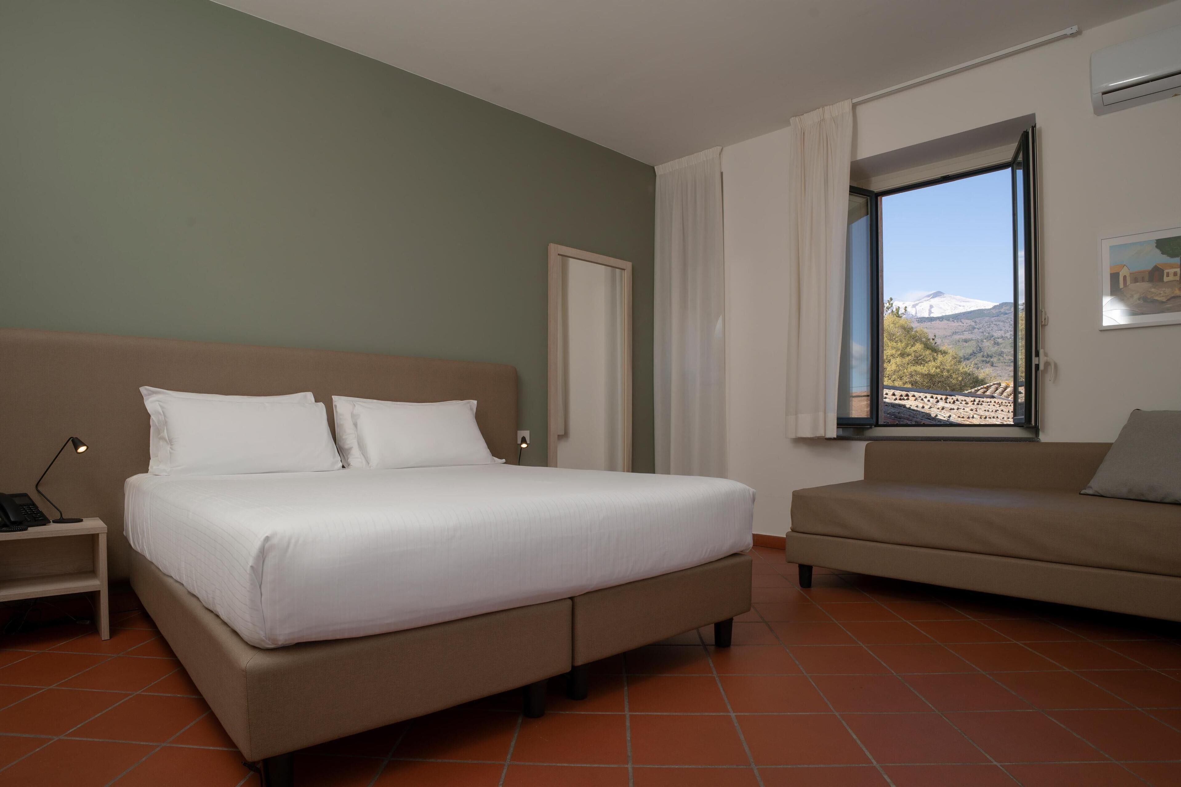 Picciolo Etna Golf Resort & Spa, Curio Collection by Hilton