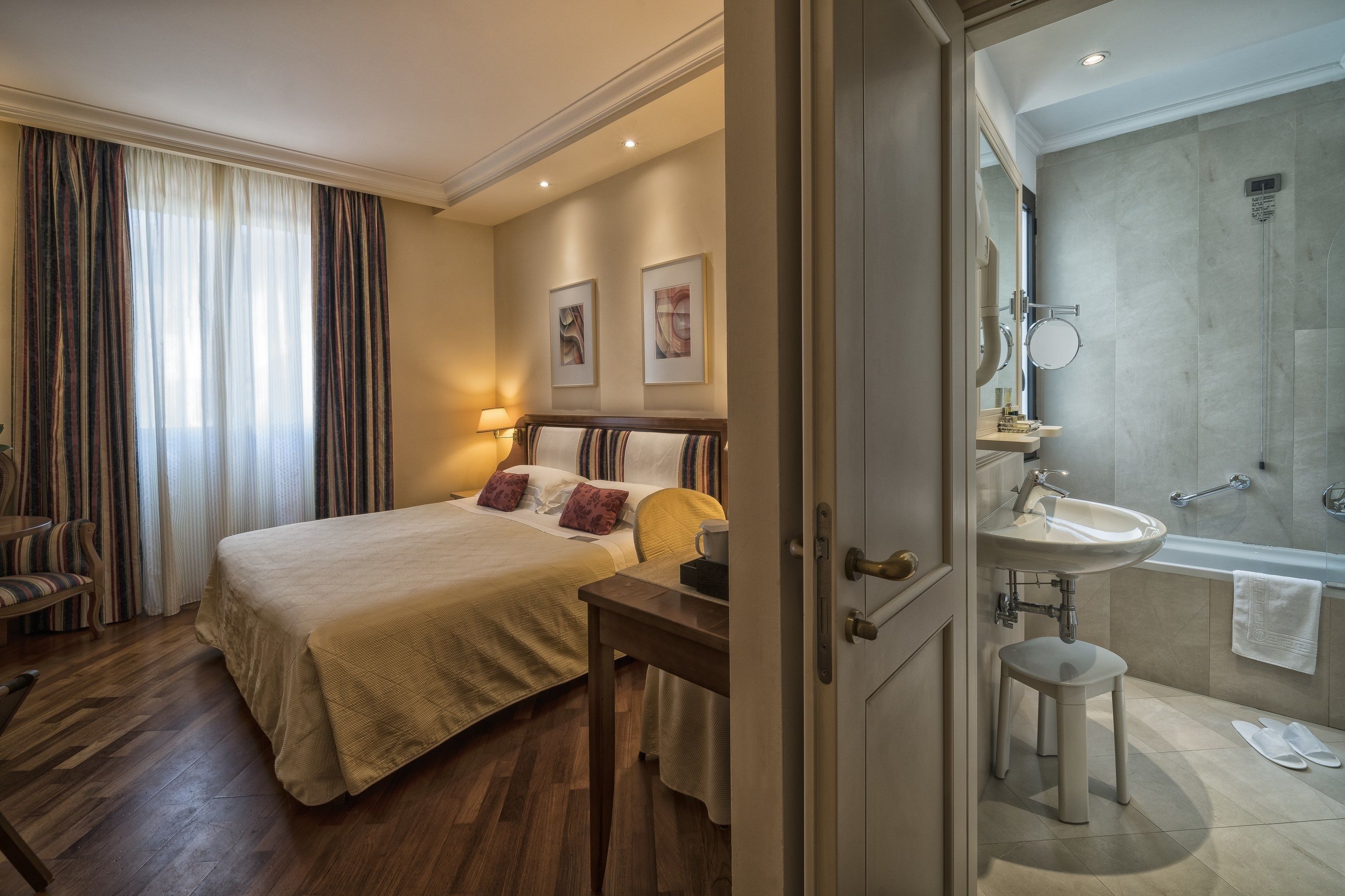 B&B HOTEL Firenze Laurus al Duomo B&B HOTEL Firenze Laurus al Duomo