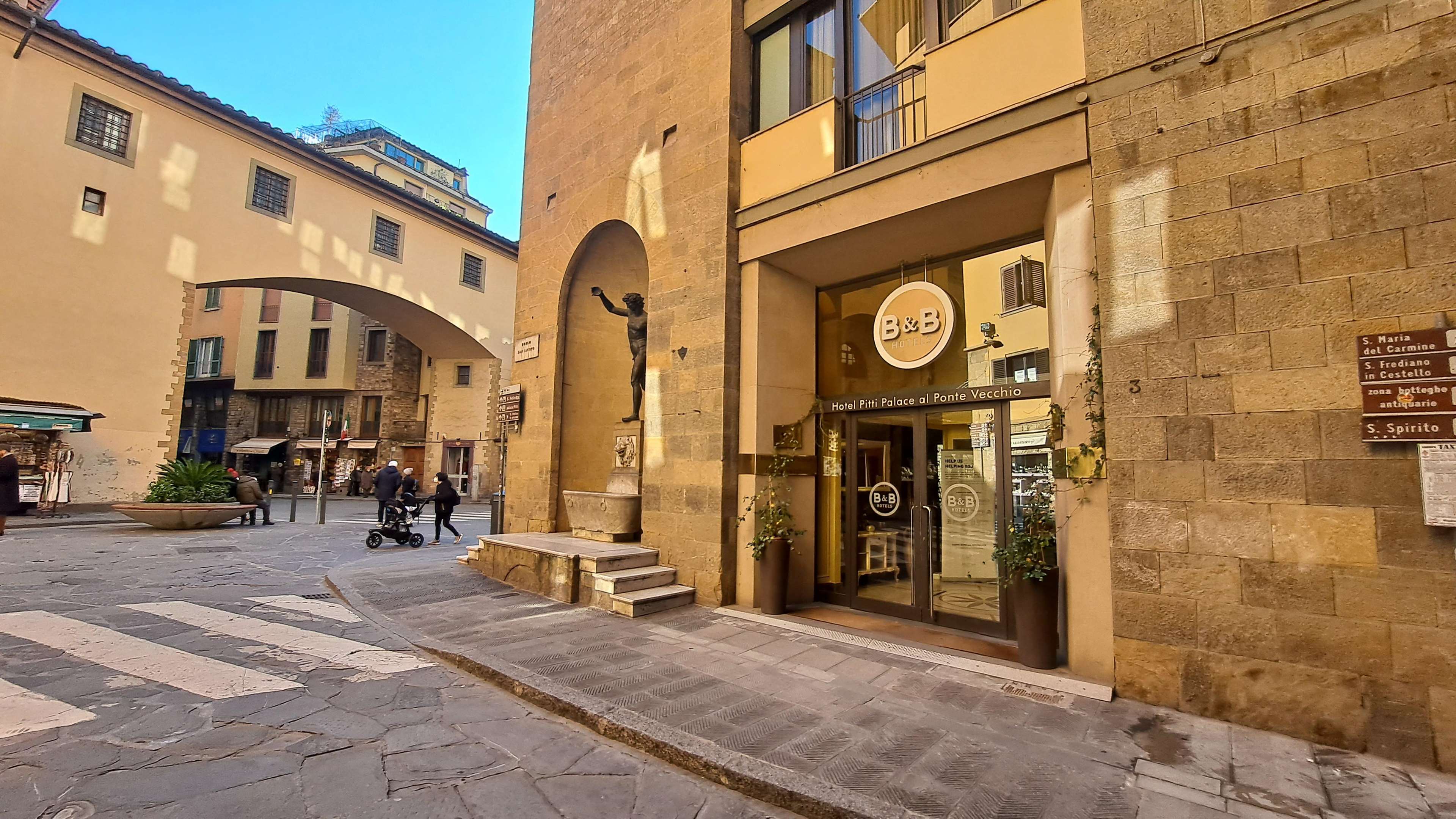 B&B HOTEL Firenze Pitti Palace al Ponte Vecchio B&B HOTEL Firenze Pitti Palace al Ponte Vecchio
