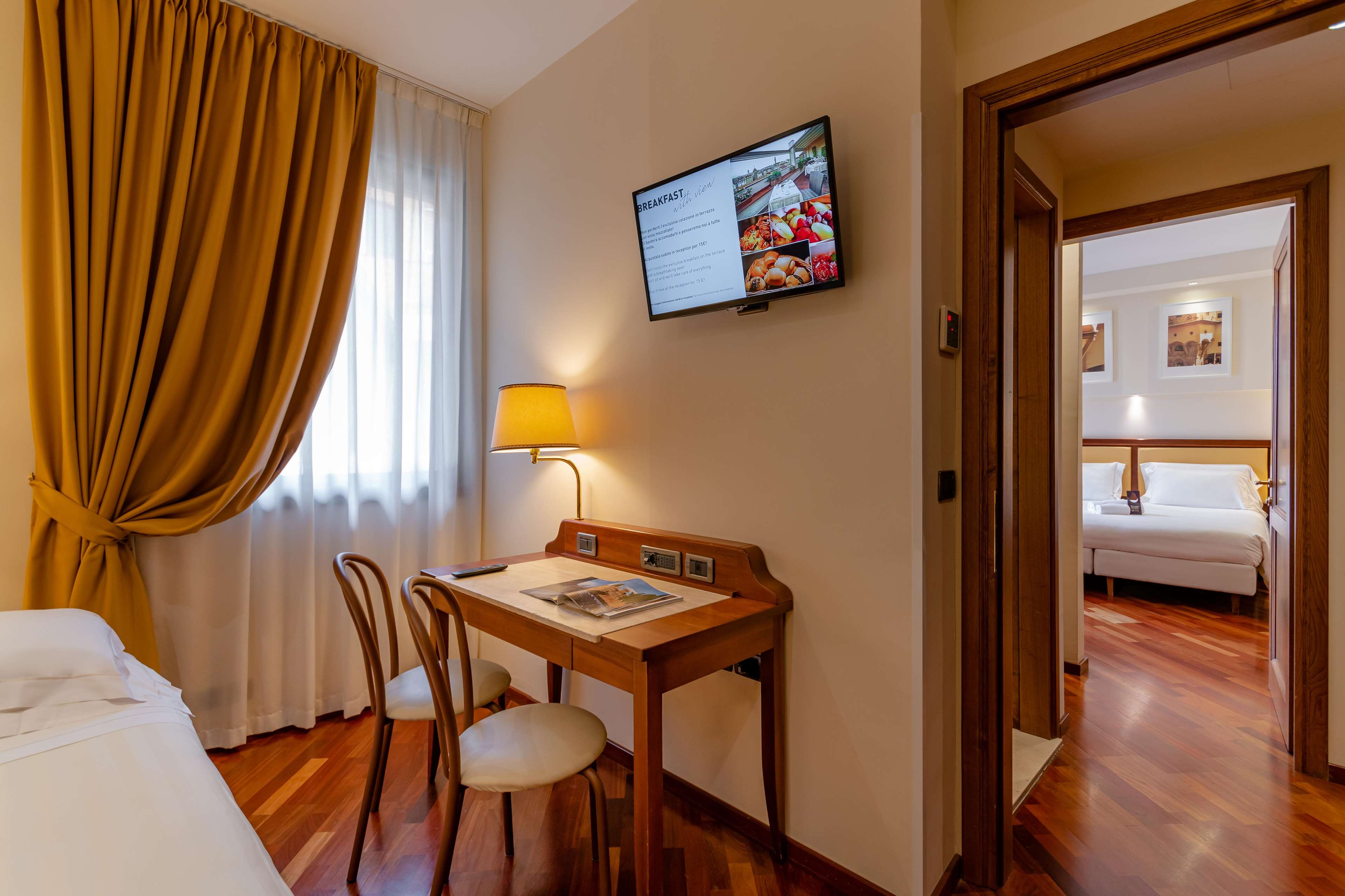 B&B HOTEL Firenze Pitti Palace al Ponte Vecchio B&B HOTEL Firenze Pitti Palace al Ponte Vecchio