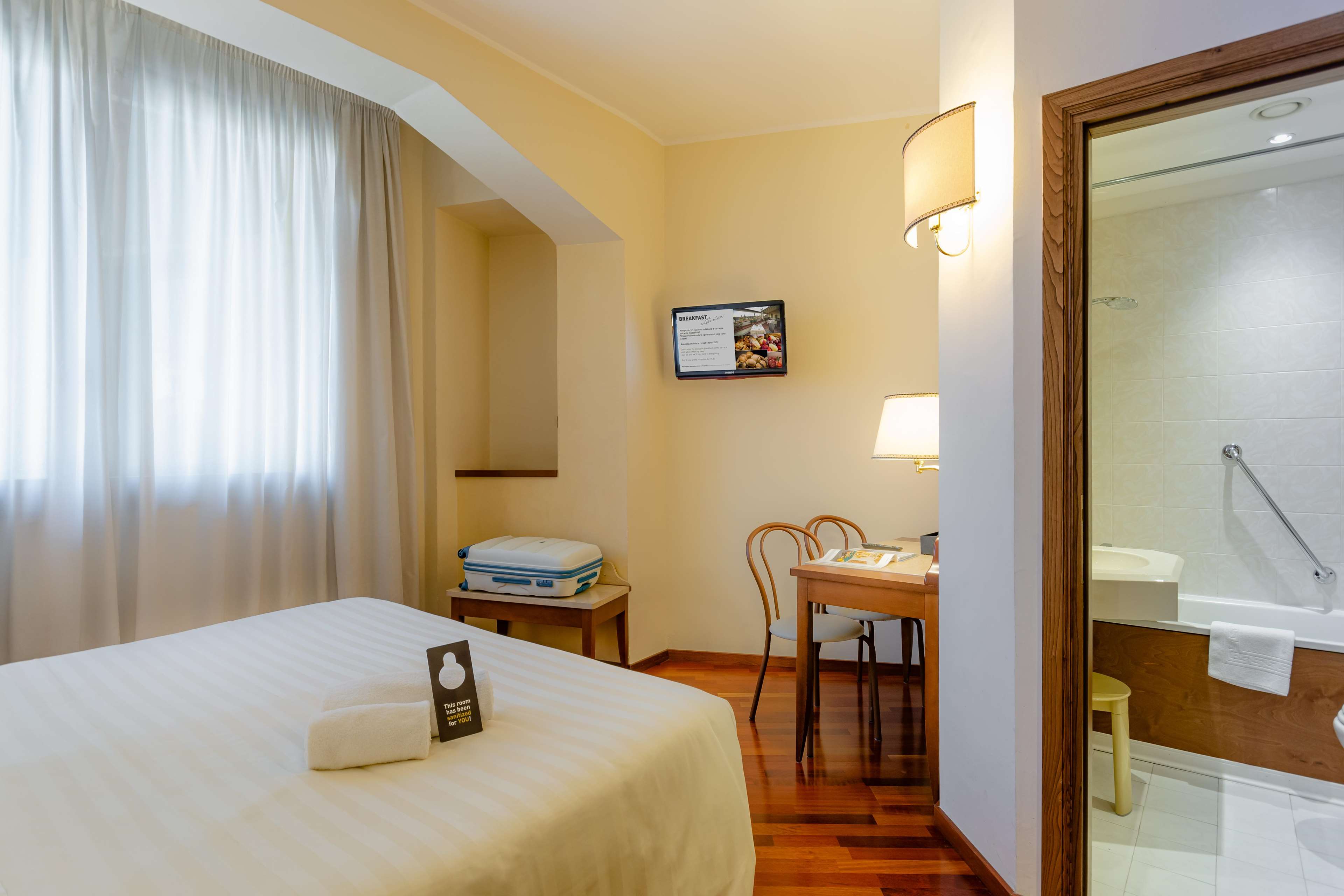 B&B HOTEL Firenze Pitti Palace al Ponte Vecchio B&B HOTEL Firenze Pitti Palace al Ponte Vecchio