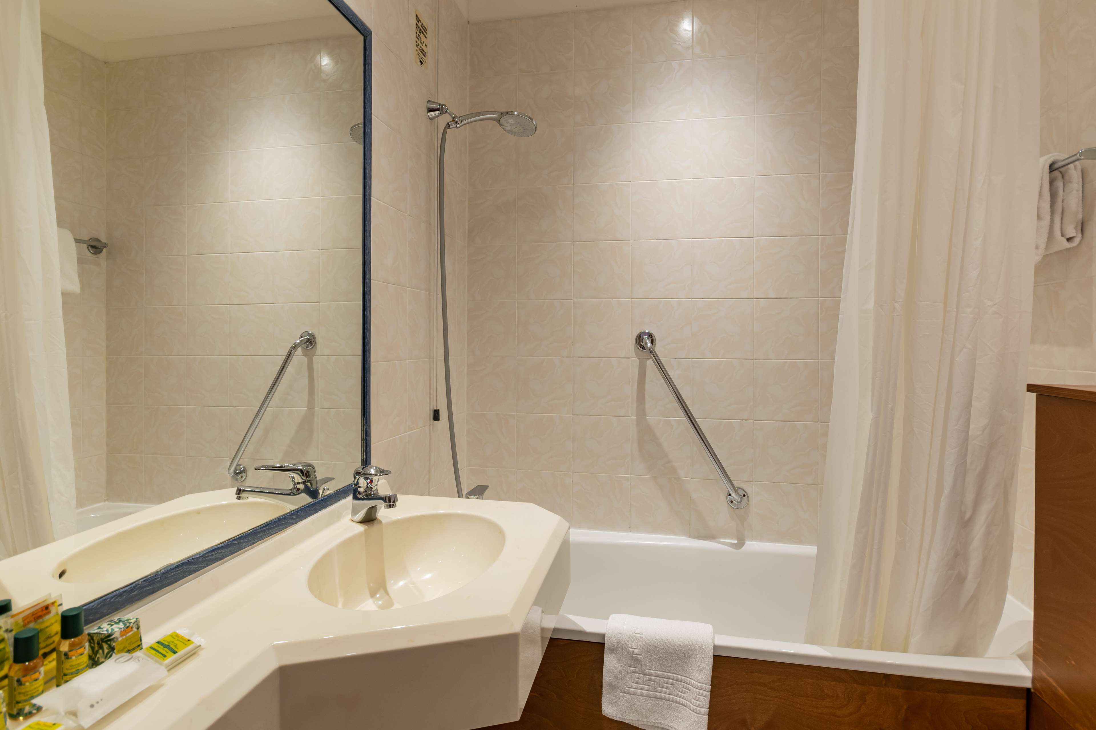 B&B HOTEL Firenze Pitti Palace al Ponte Vecchio B&B HOTEL Firenze Pitti Palace al Ponte Vecchio