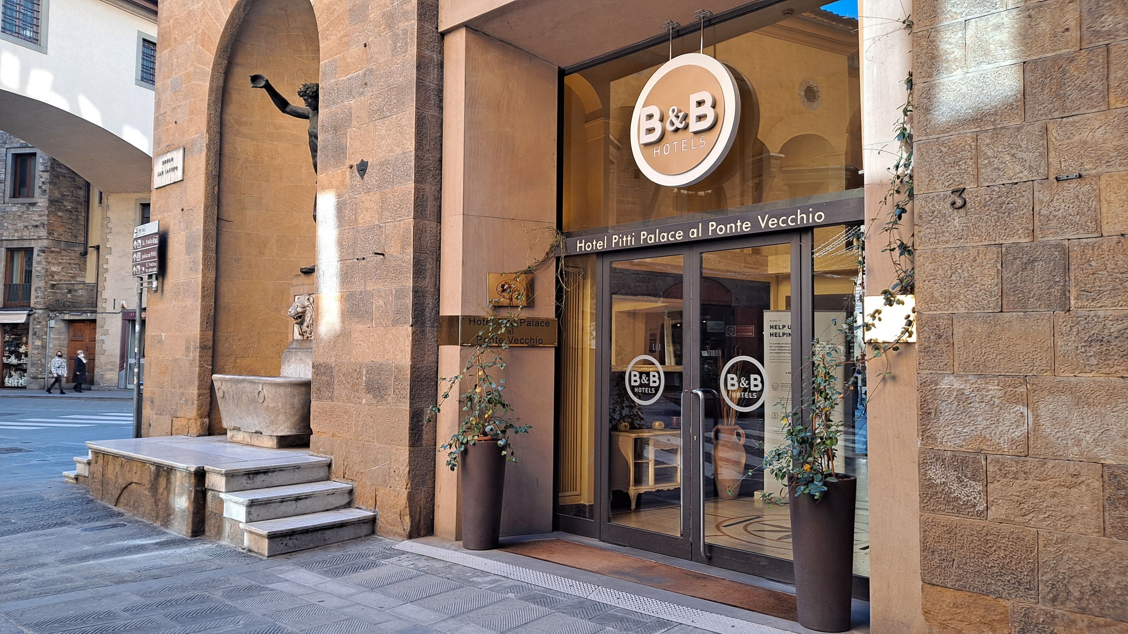 B&B HOTEL Firenze Pitti Palace al Ponte Vecchio B&B HOTEL Firenze Pitti Palace al Ponte Vecchio