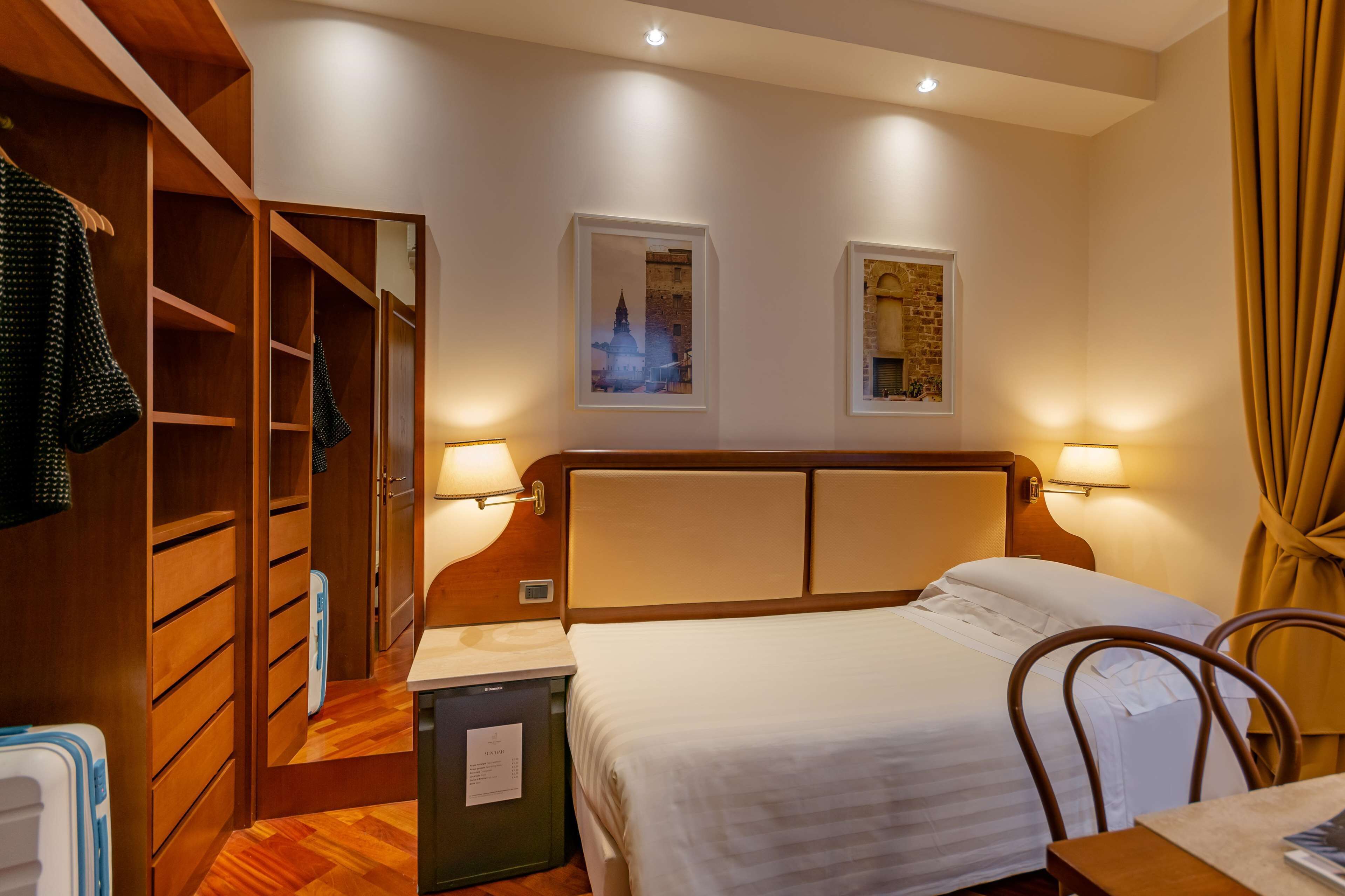 B&B HOTEL Firenze Pitti Palace al Ponte Vecchio B&B HOTEL Firenze Pitti Palace al Ponte Vecchio