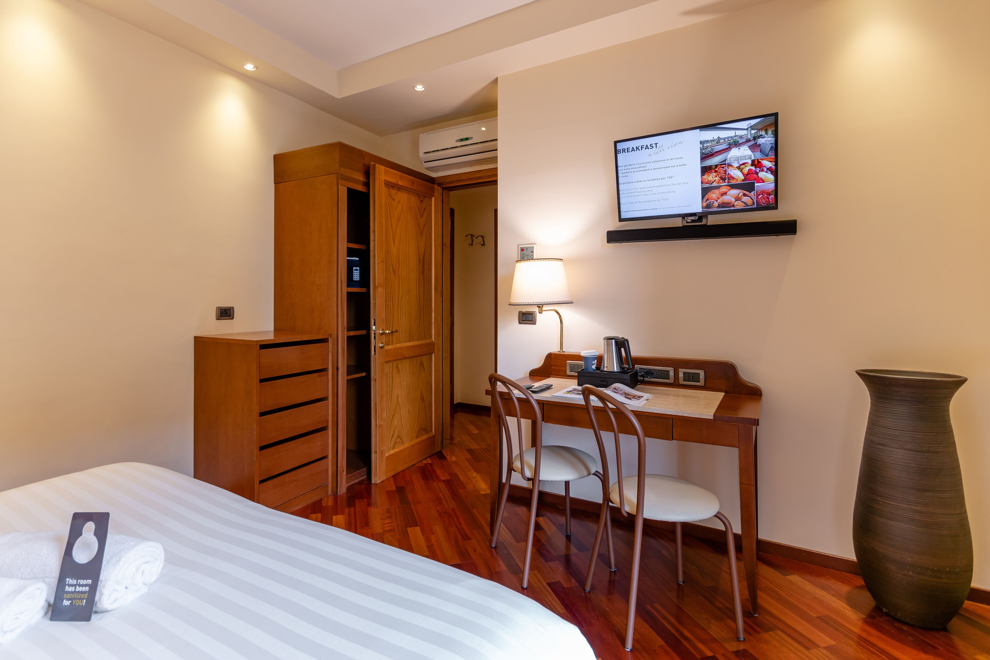 B&B HOTEL Firenze Pitti Palace al Ponte Vecchio B&B HOTEL Firenze Pitti Palace al Ponte Vecchio