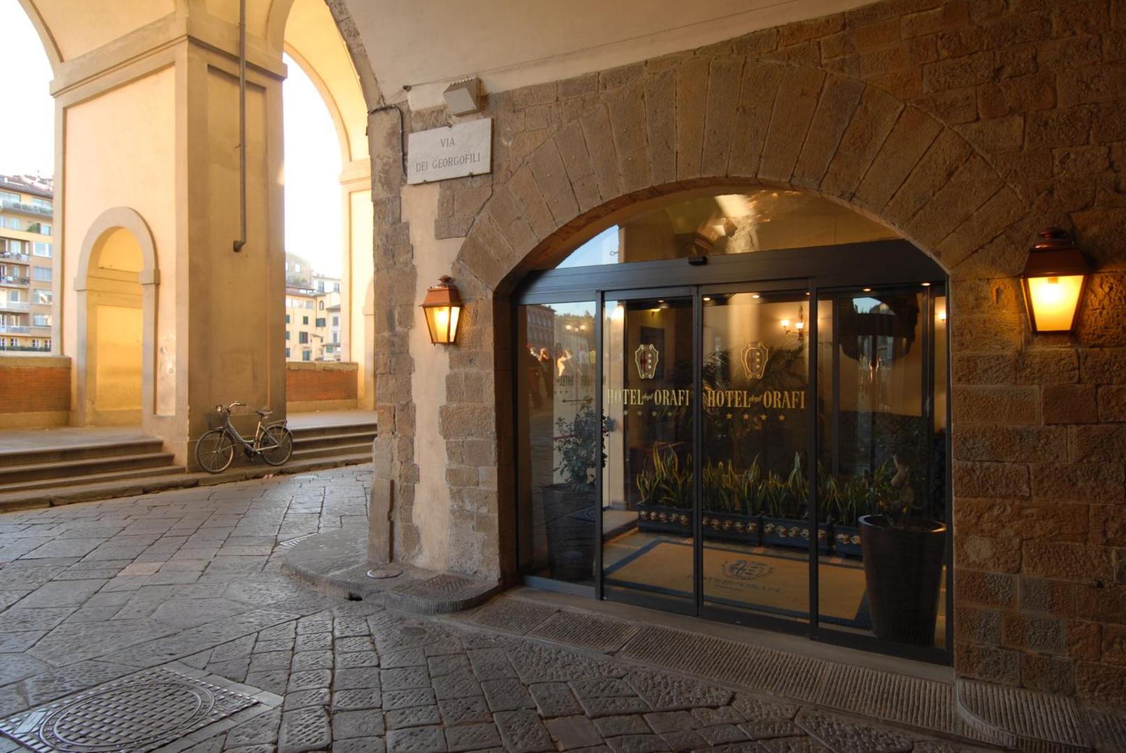 Degli Orafi Degli Orafi