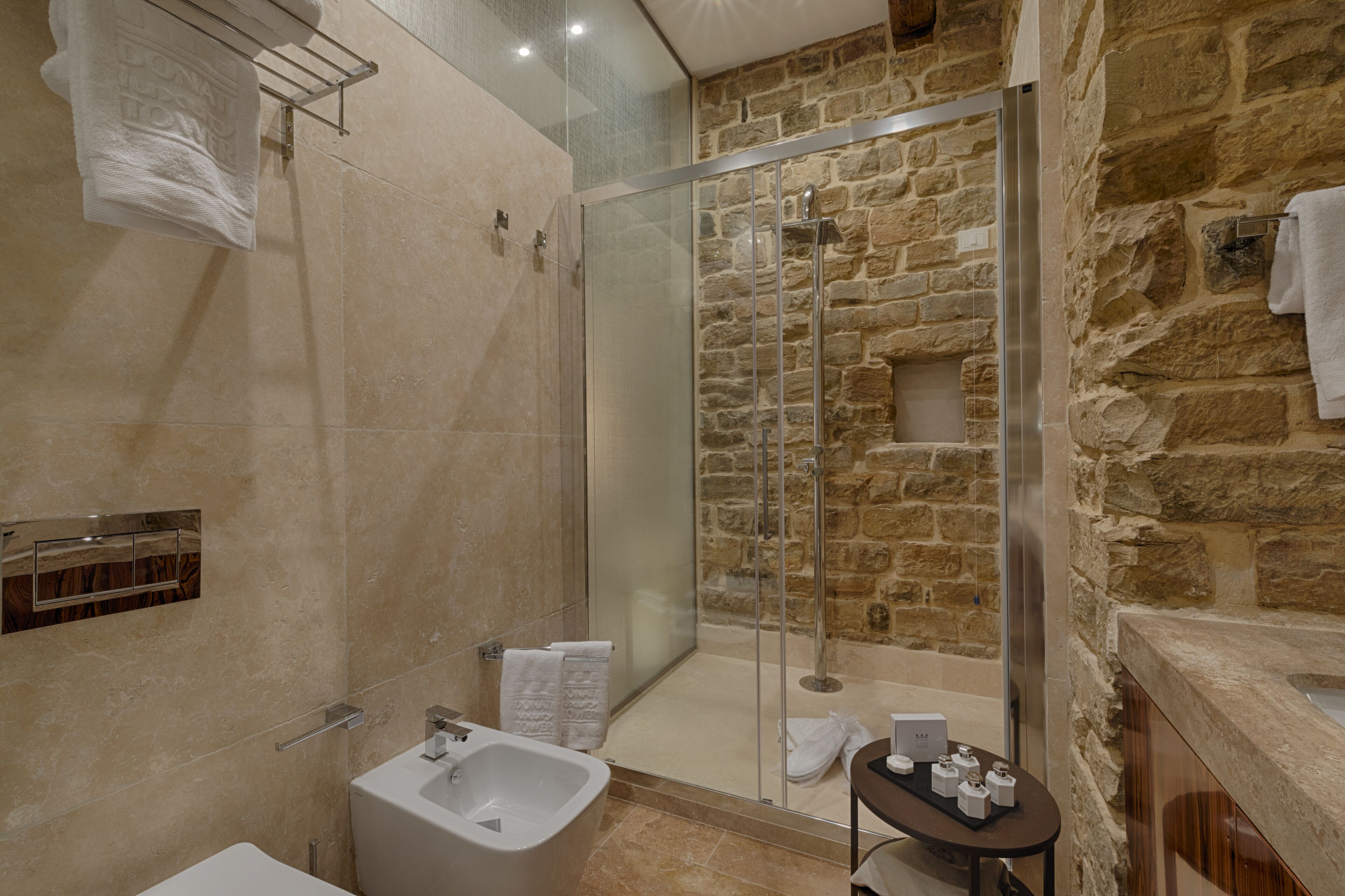 Donati Luxury Tower Donati Luxury Tower