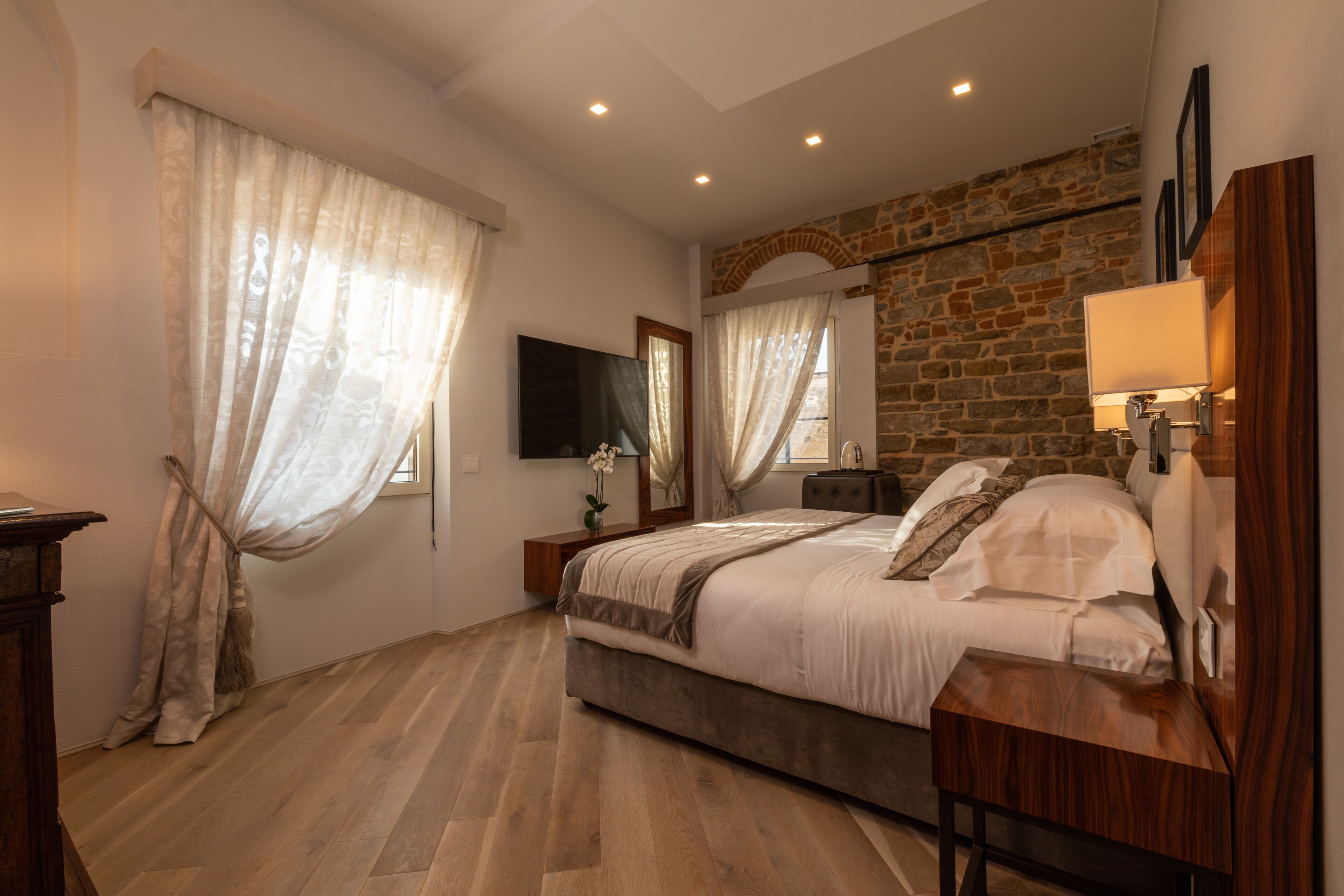 Donati Luxury Tower Donati Luxury Tower