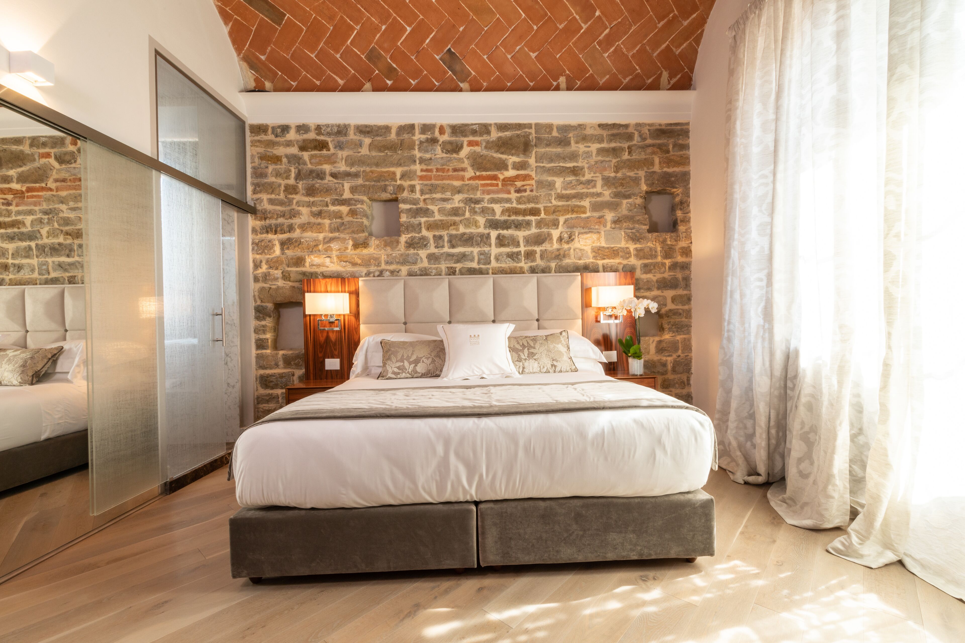 Donati Luxury Tower Donati Luxury Tower