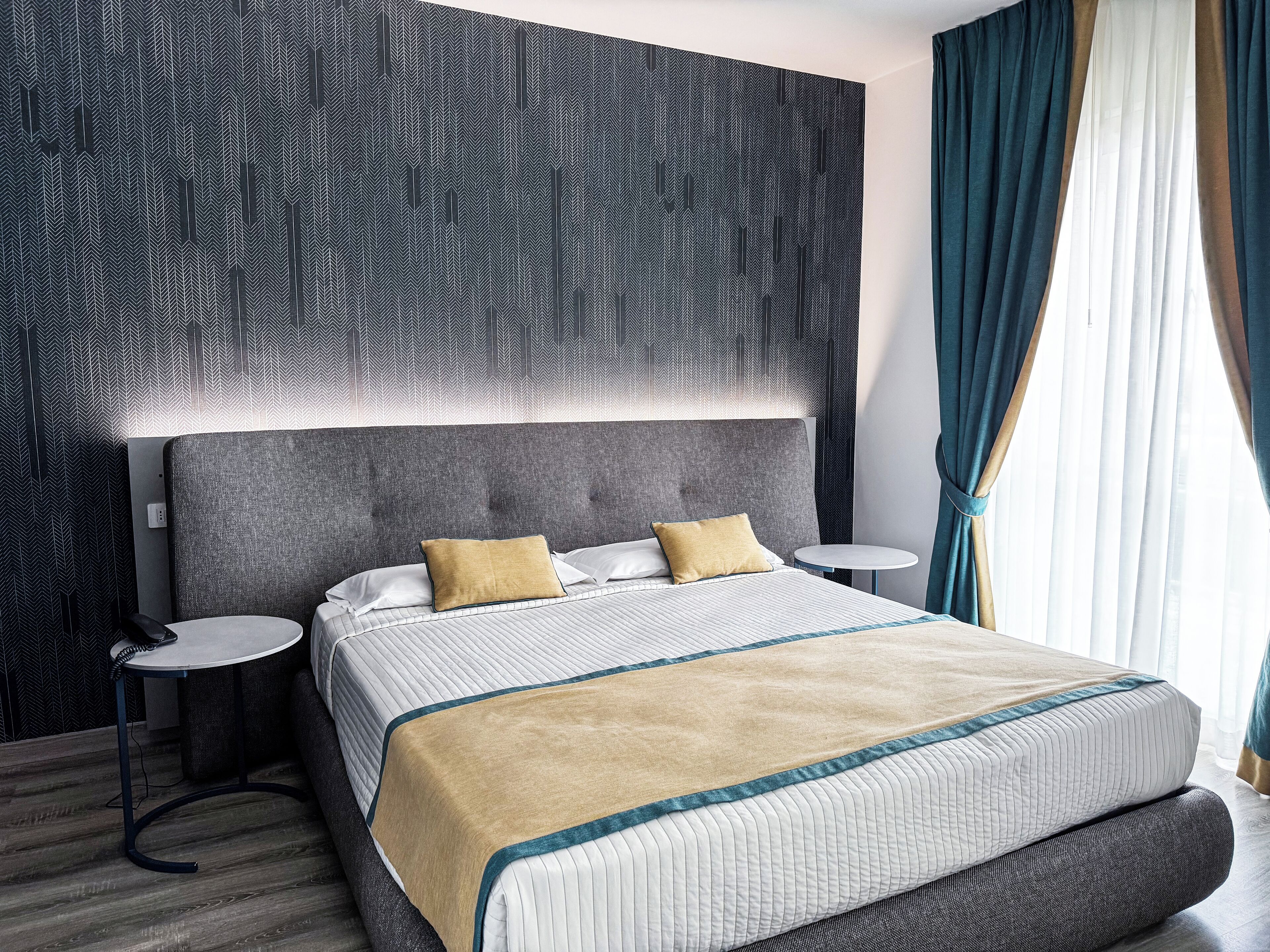 Mediterranea Hotel & Convention Center