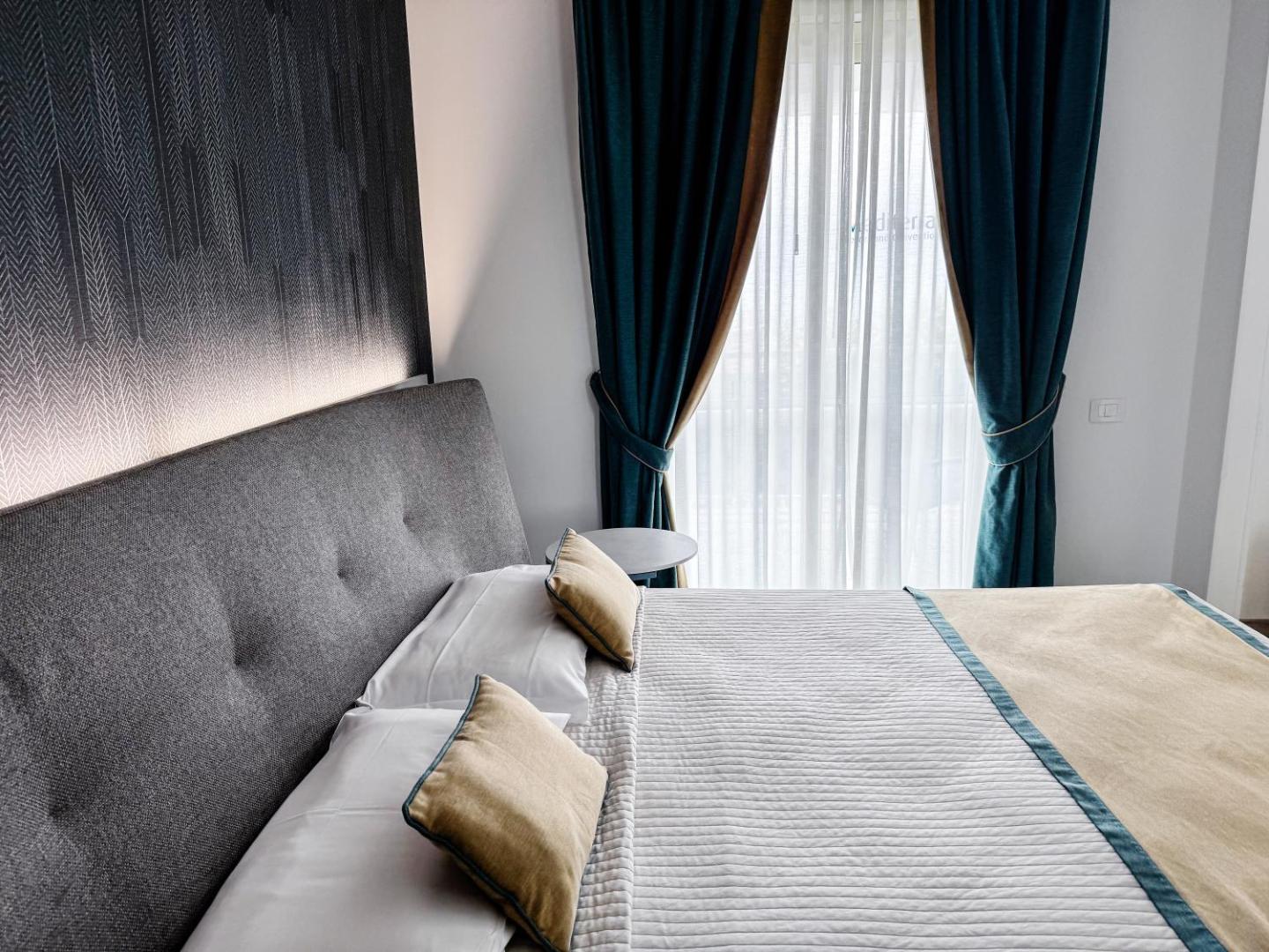 Mediterranea Hotel & Convention Center