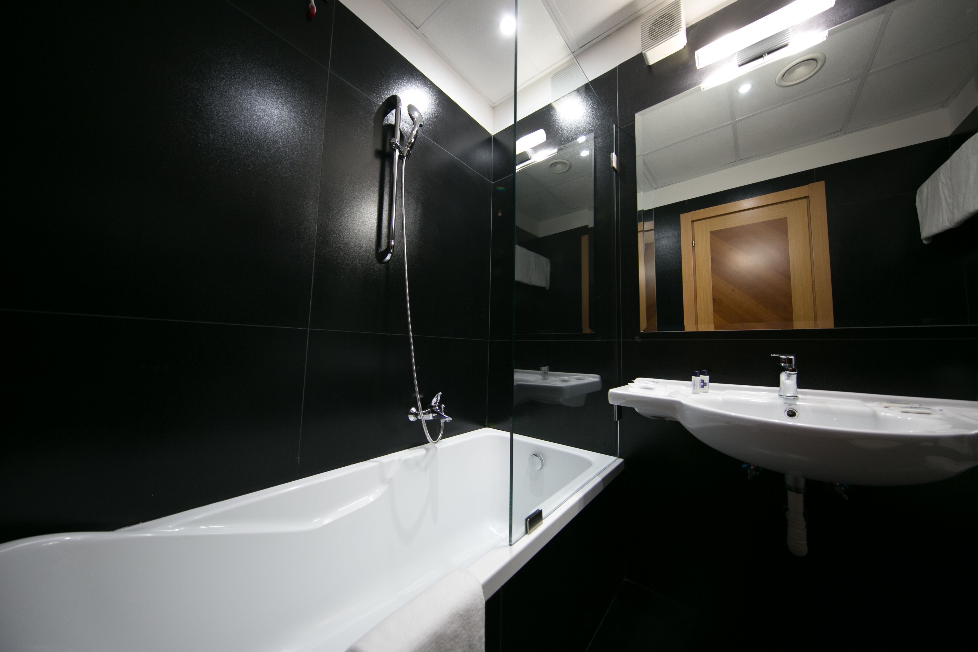 Mediterranea Hotel & Convention Center