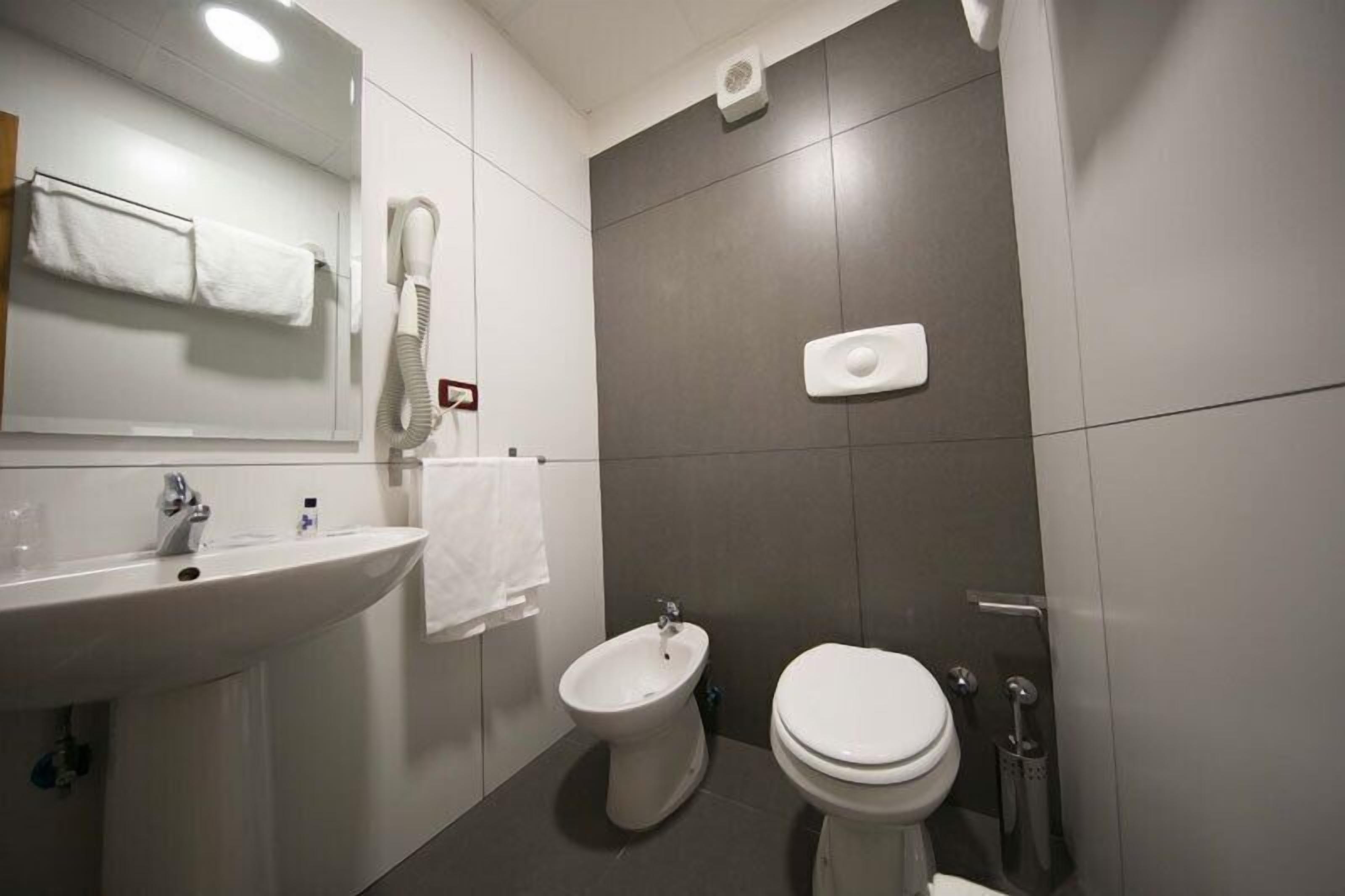 Mediterranea Hotel & Convention Center