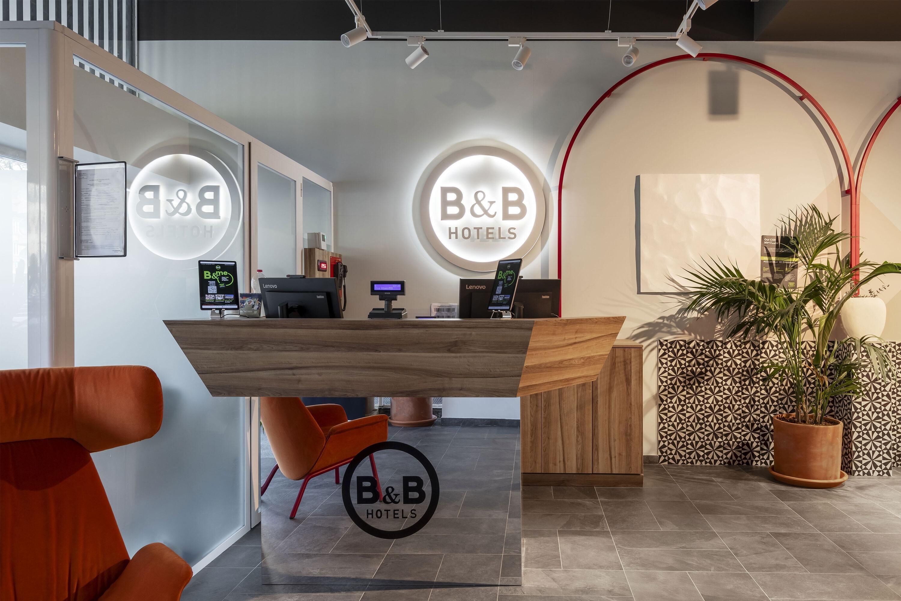 B&B HOTEL Como Baradello B&B HOTEL Como Baradello