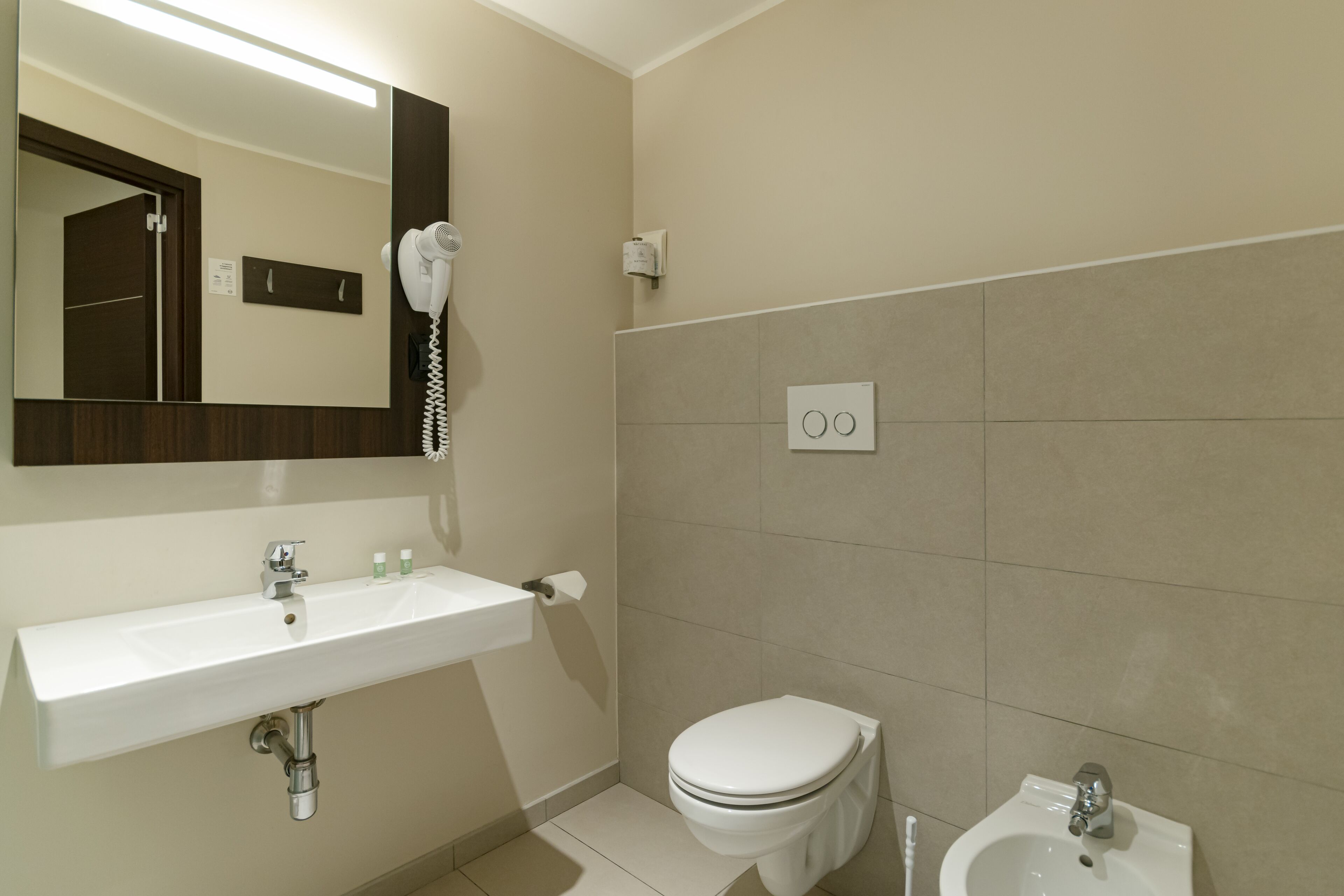 B&B HOTEL Como Camerlata B&B HOTEL Como Camerlata