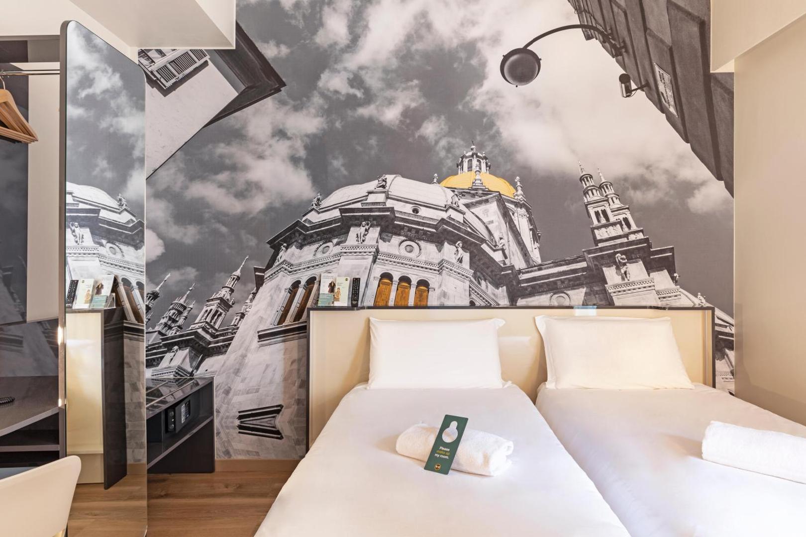 B&B Hotel COMO City Center B&B Hotel COMO City Center