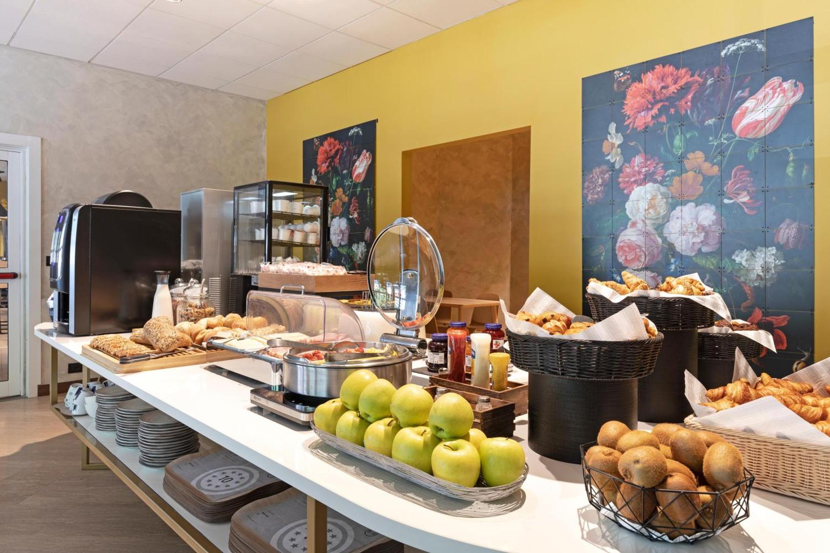 B&B Hotel COMO City Center B&B Hotel COMO City Center