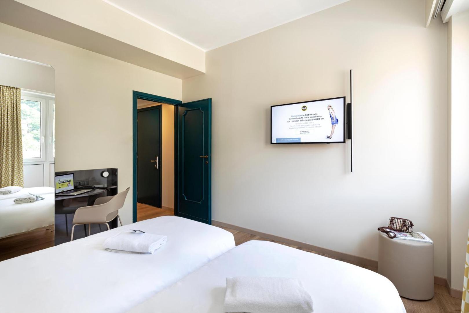B&B Hotel COMO City Center B&B Hotel COMO City Center