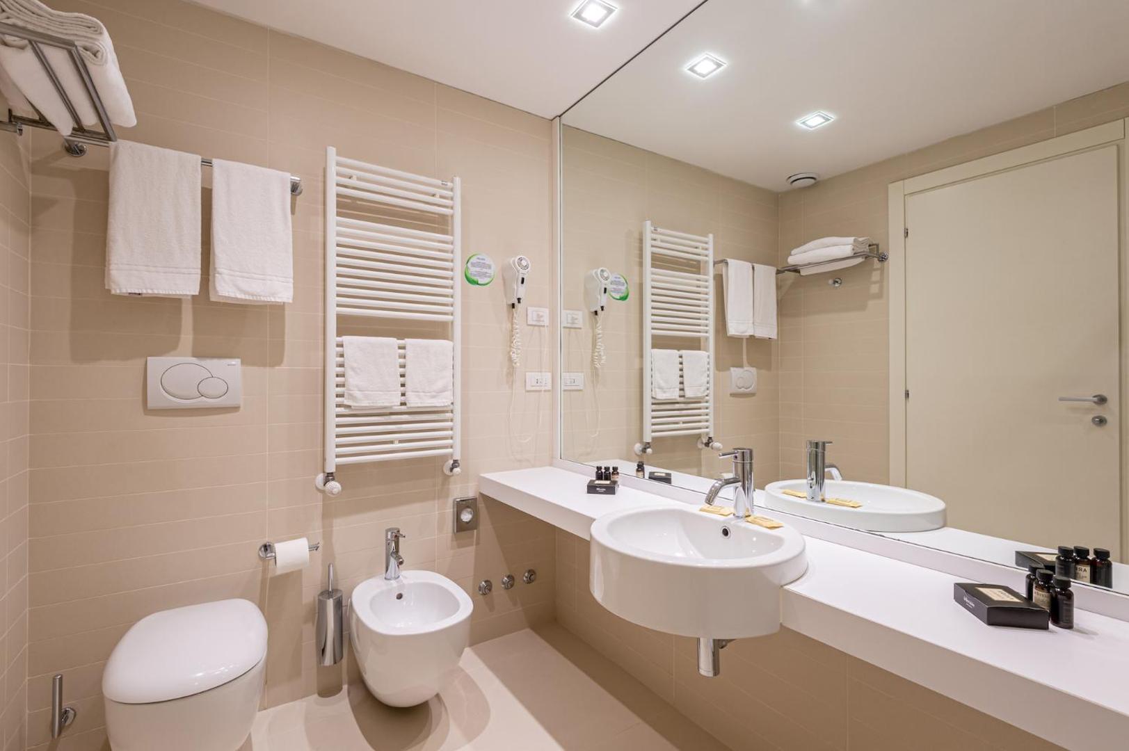 Unahotels Le Terrazze Treviso Hotel & Residence Unahotels Le Terrazze Treviso Hotel & Residence