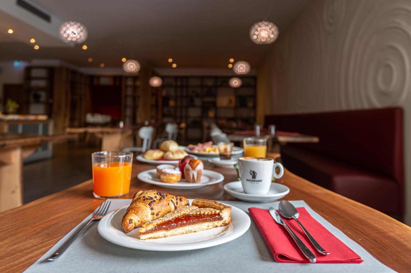 Unahotels Le Terrazze Treviso Hotel & Residence Unahotels Le Terrazze Treviso Hotel & Residence