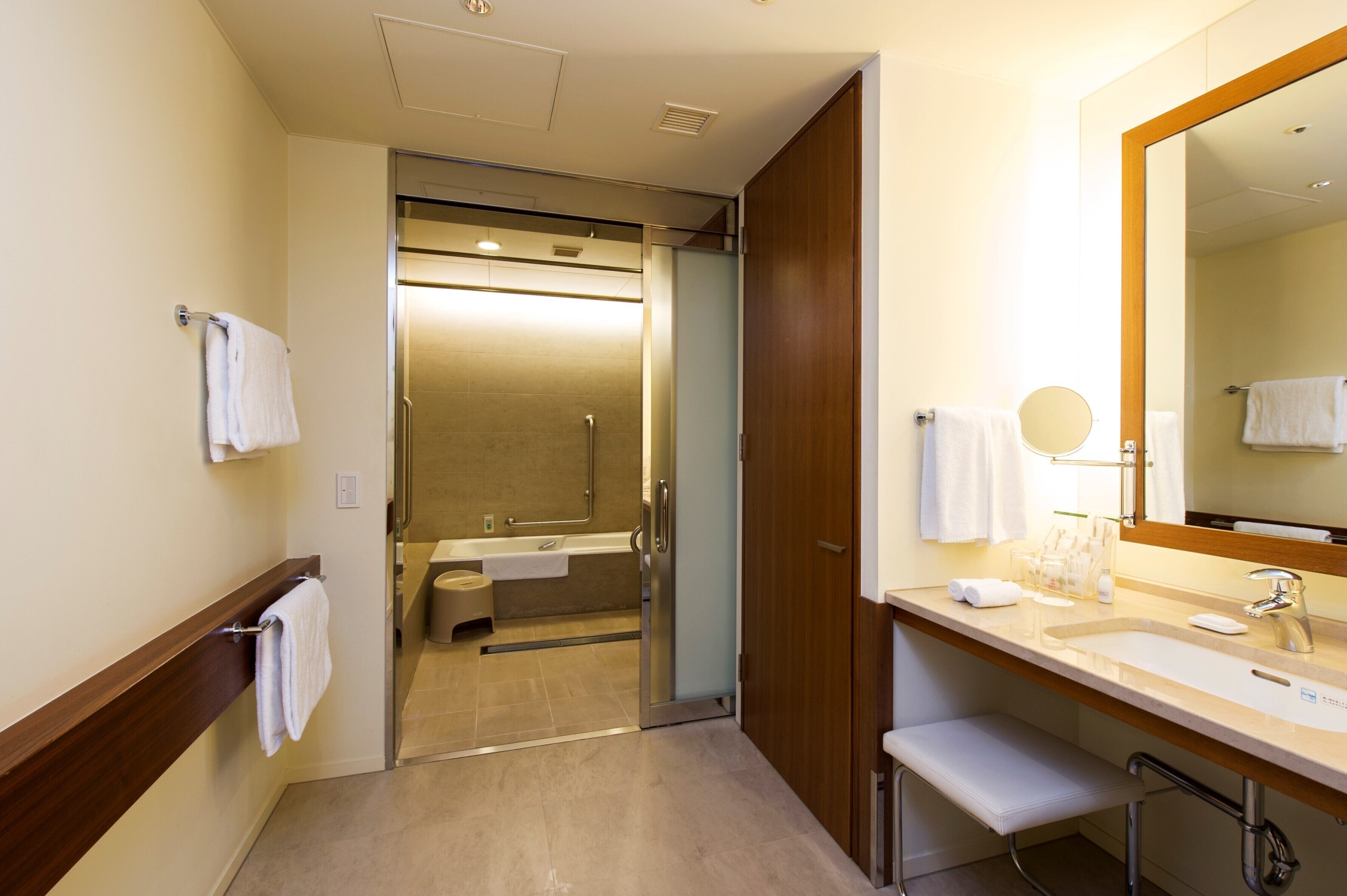 ANA Crowne Plaza Hiroshima